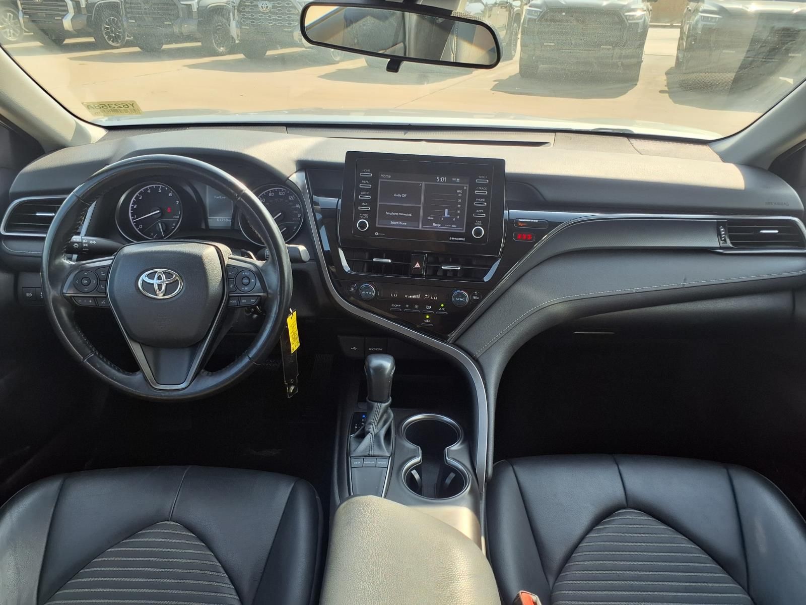 2023 Toyota Camry SE - 10