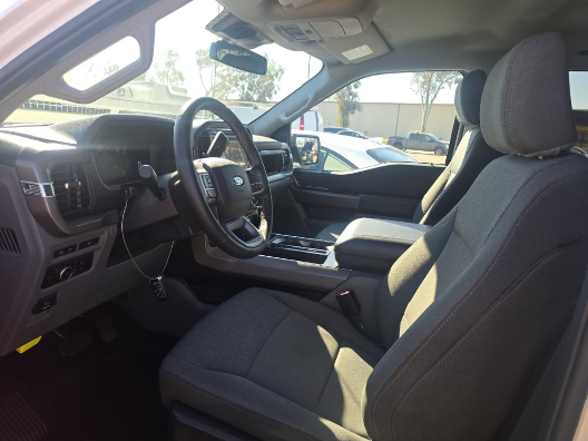 Used 2024 White Ford XLT image 7