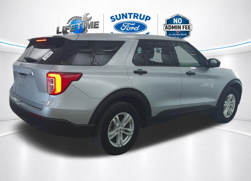 View vehicle photo 2
