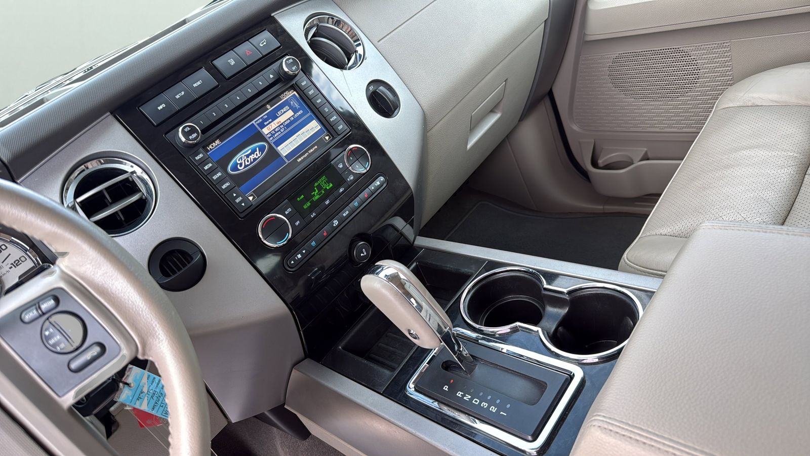 Used Car 2014 Ford Expedition  Limited For Sale Under $20,000 In Austin, Texas