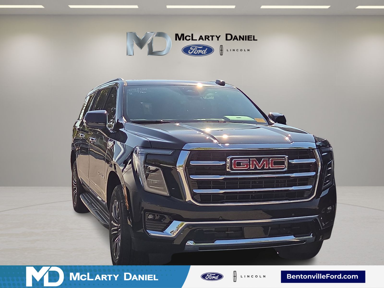 Onyx Black 2026 GMC Yukon XL SUV / Crossover Four-Wheel Drive