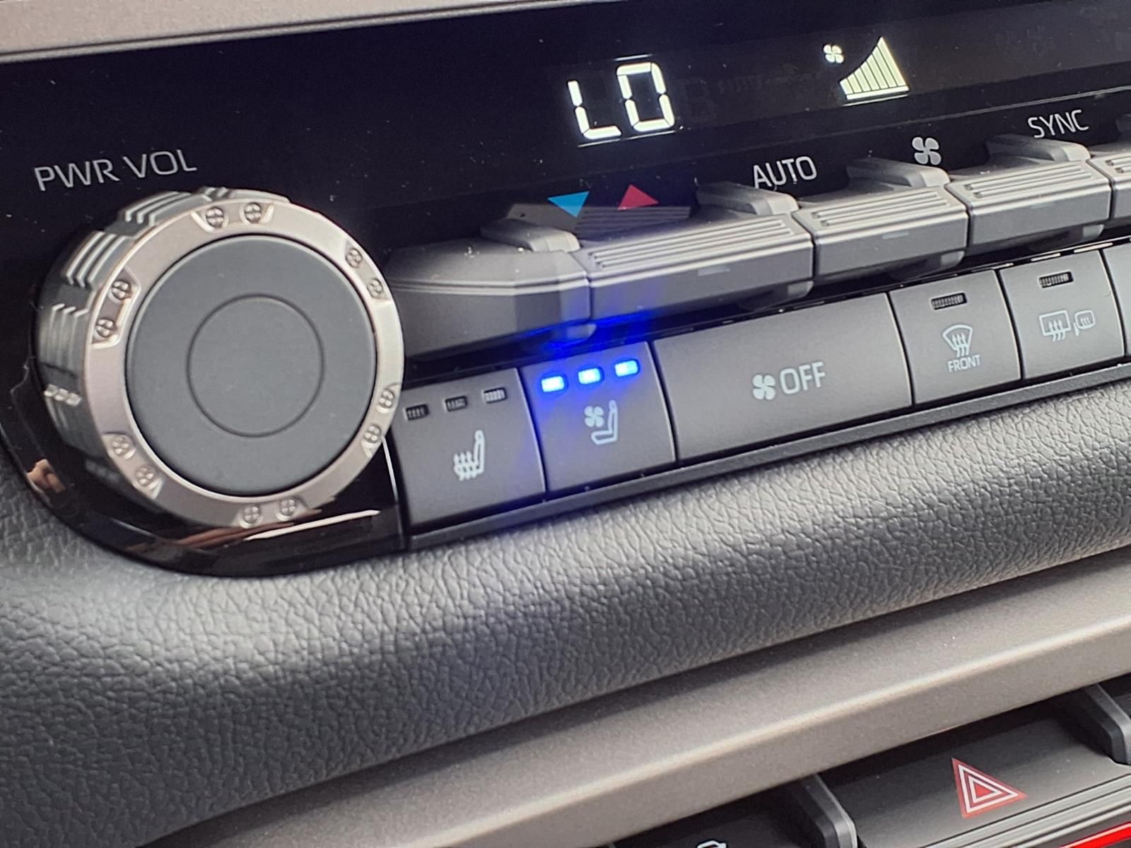 2026 Toyota Tundra Limited - 9