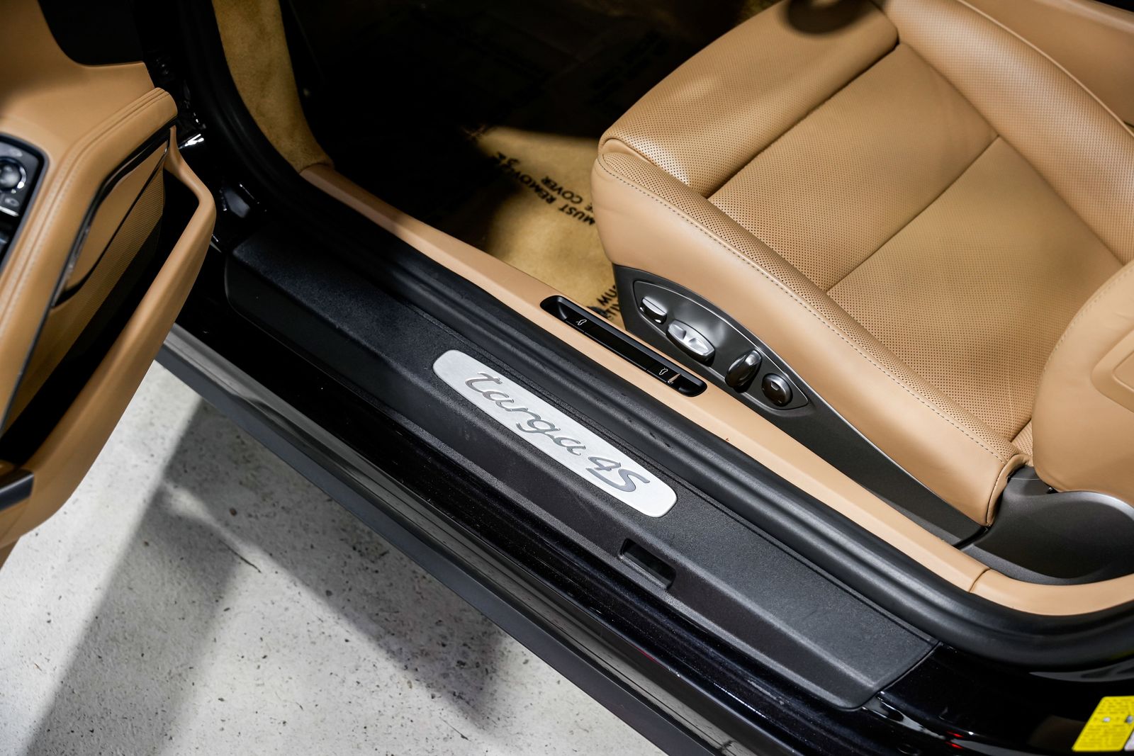 2014 Porsche 911 Targa 4S — photo 27