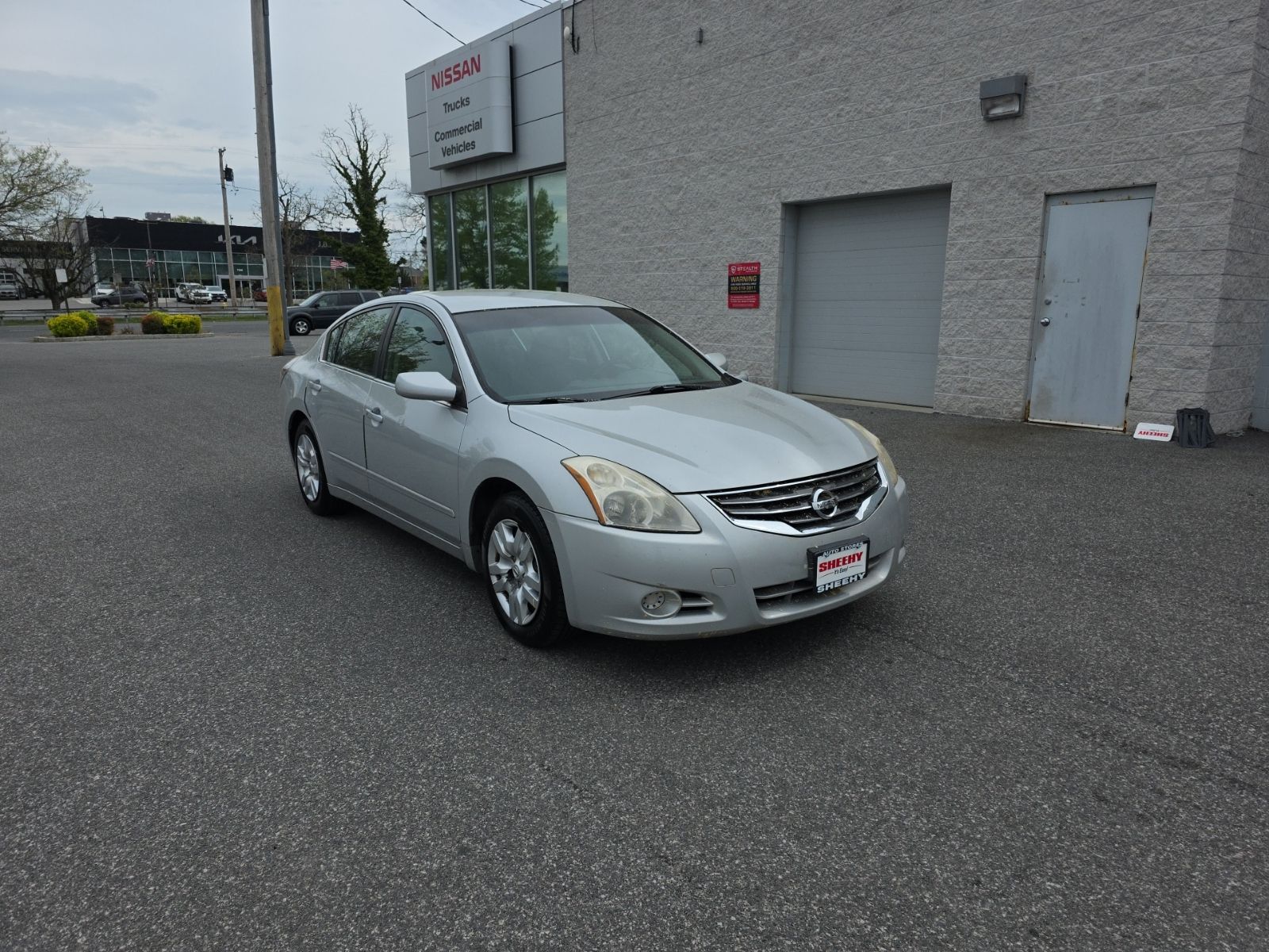 Brilliant Silver Metallic 2011 Nissan Altima 2.5 S Sedan Front-Wheel Drive Continuously Variable Transmission