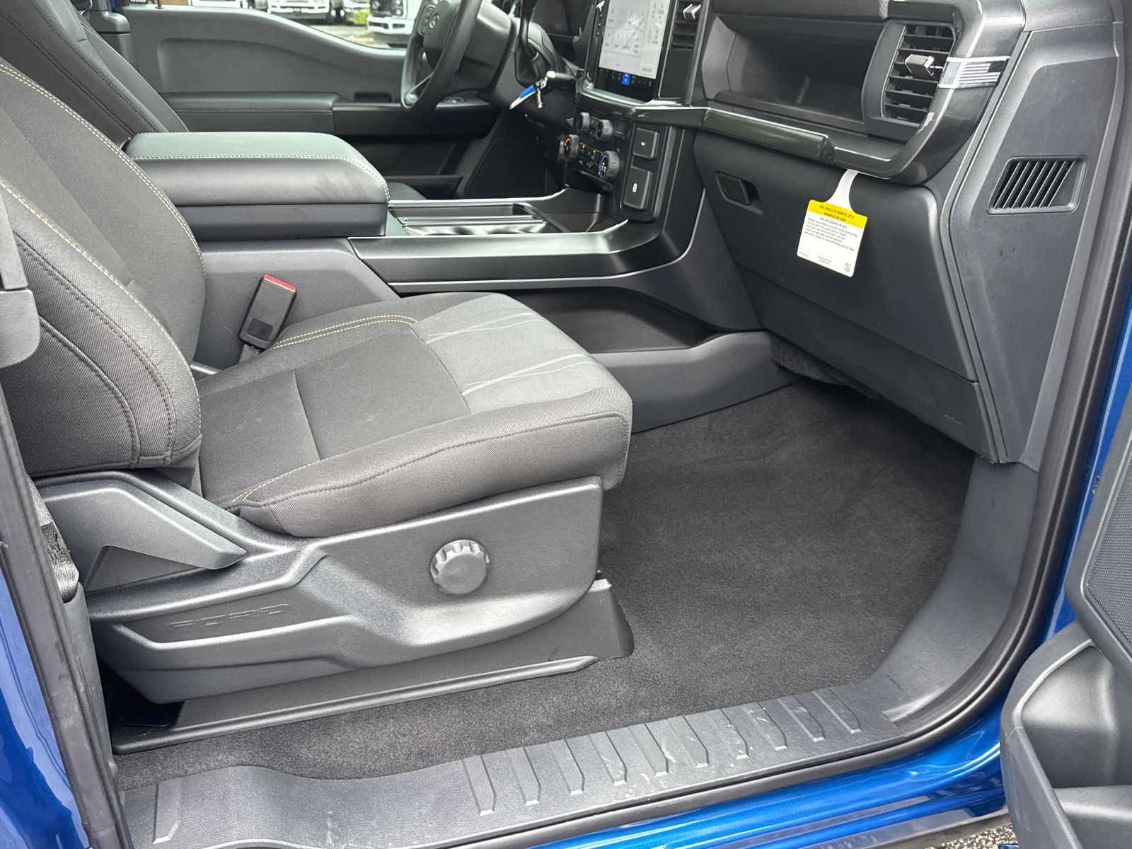 2025 Ford F-150 STX photo 13