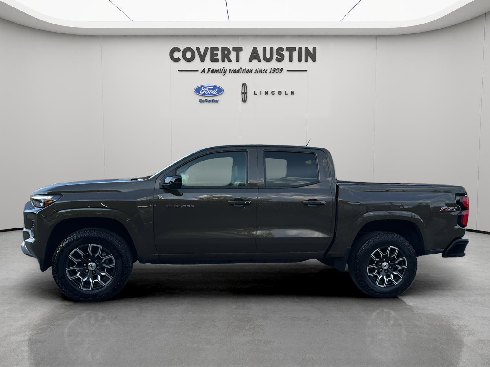 Used Car 2024 Chevrolet Colorado  Z71 For Sale Under $40,000 In Austin, Texas