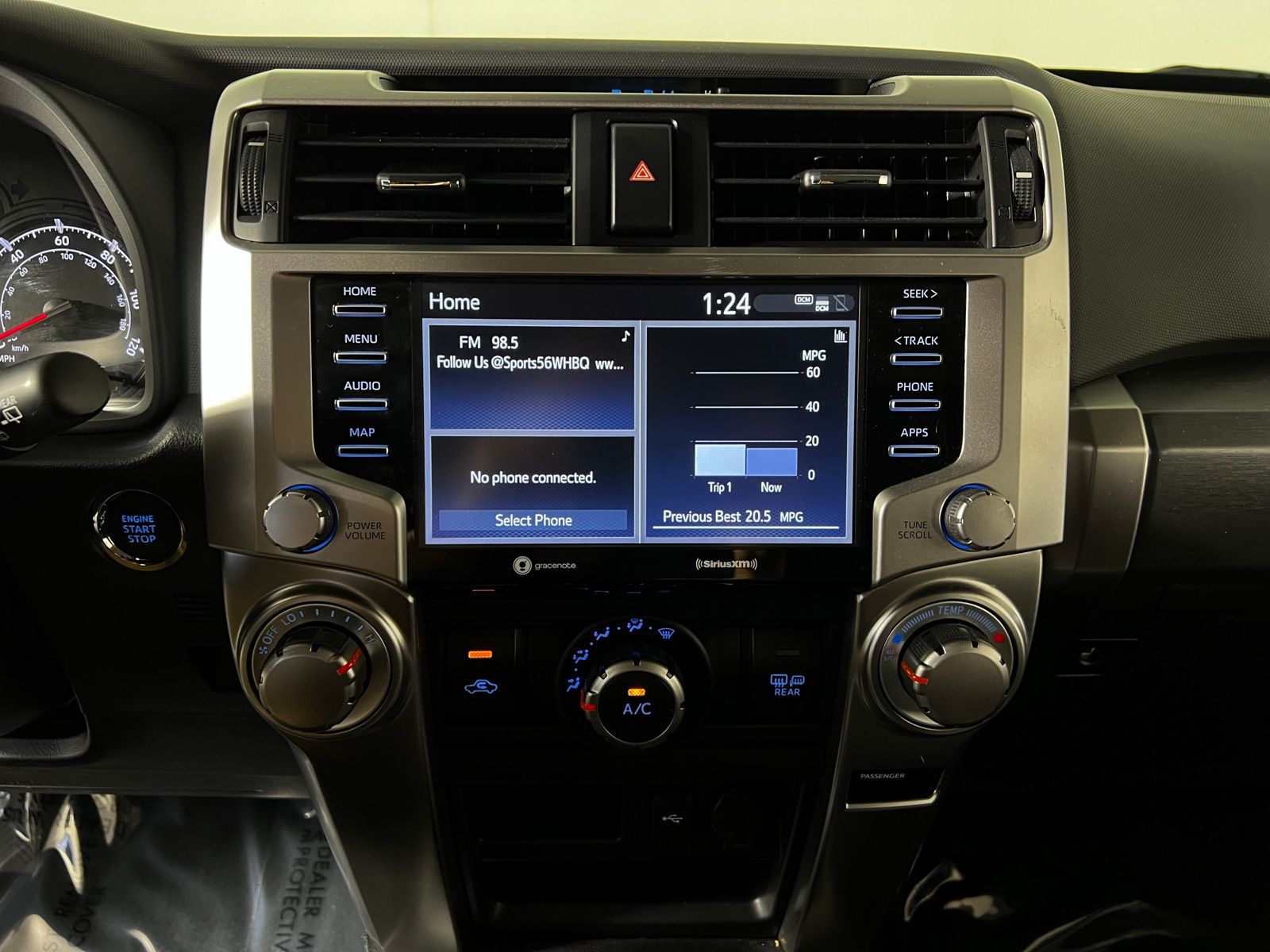 2024 Toyota 4Runner SR5 18