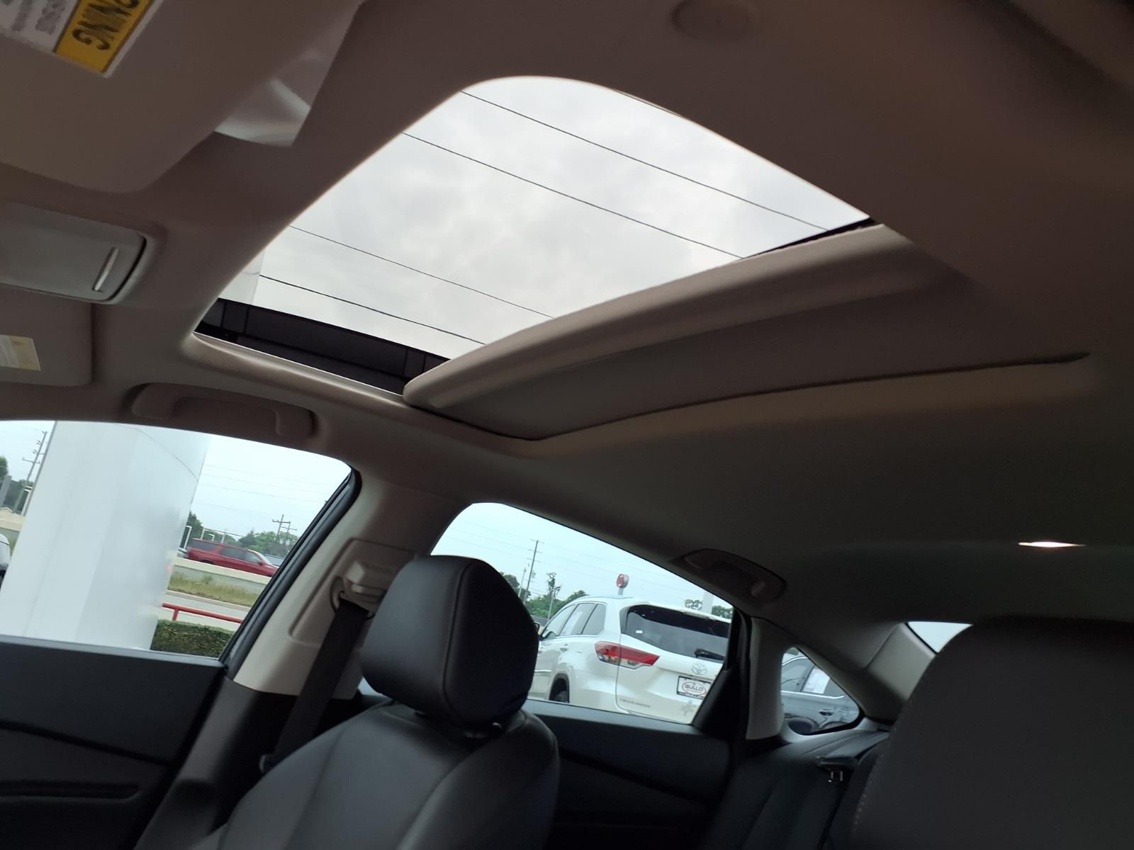 2023 Honda Accord Hybrid Touring  at Community Honda