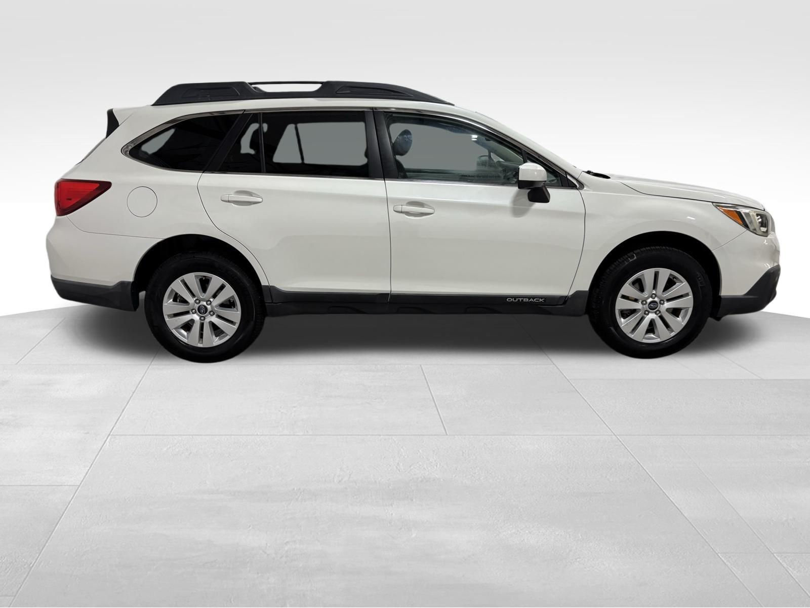 Used Car 2015 Subaru Outback  2.5i Premium For Sale Under $10,000 In Austin, Texas
