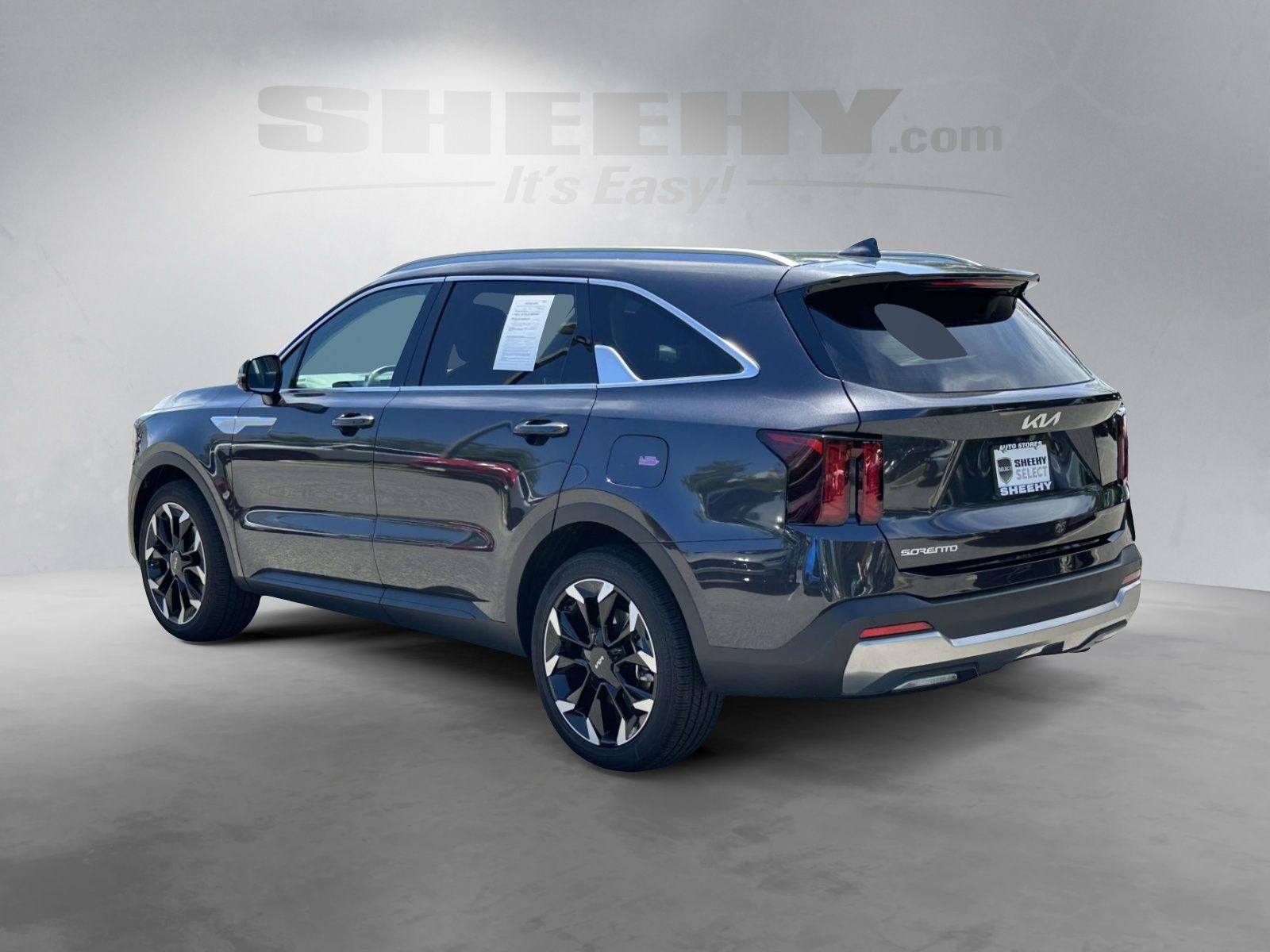 Used 2025  Kia EX image 13