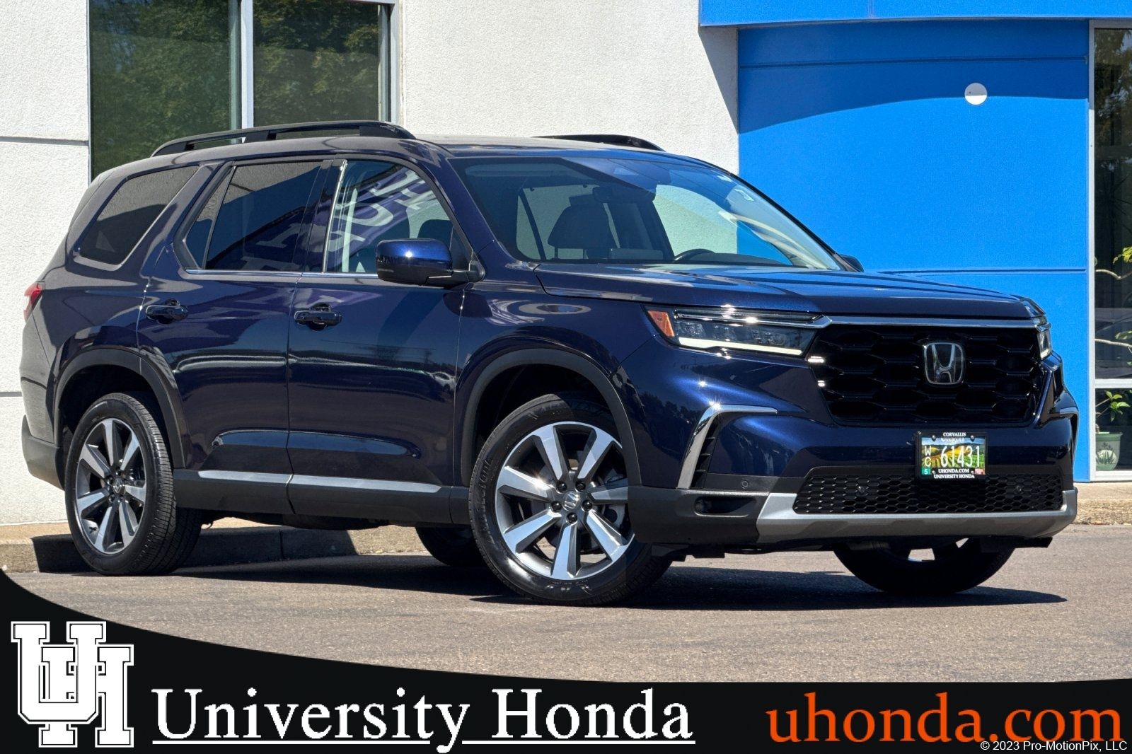 Black (Obsidian Blue Pearl) 2025 Honda Pilot SUV / Crossover All-Wheel Drive Automatic