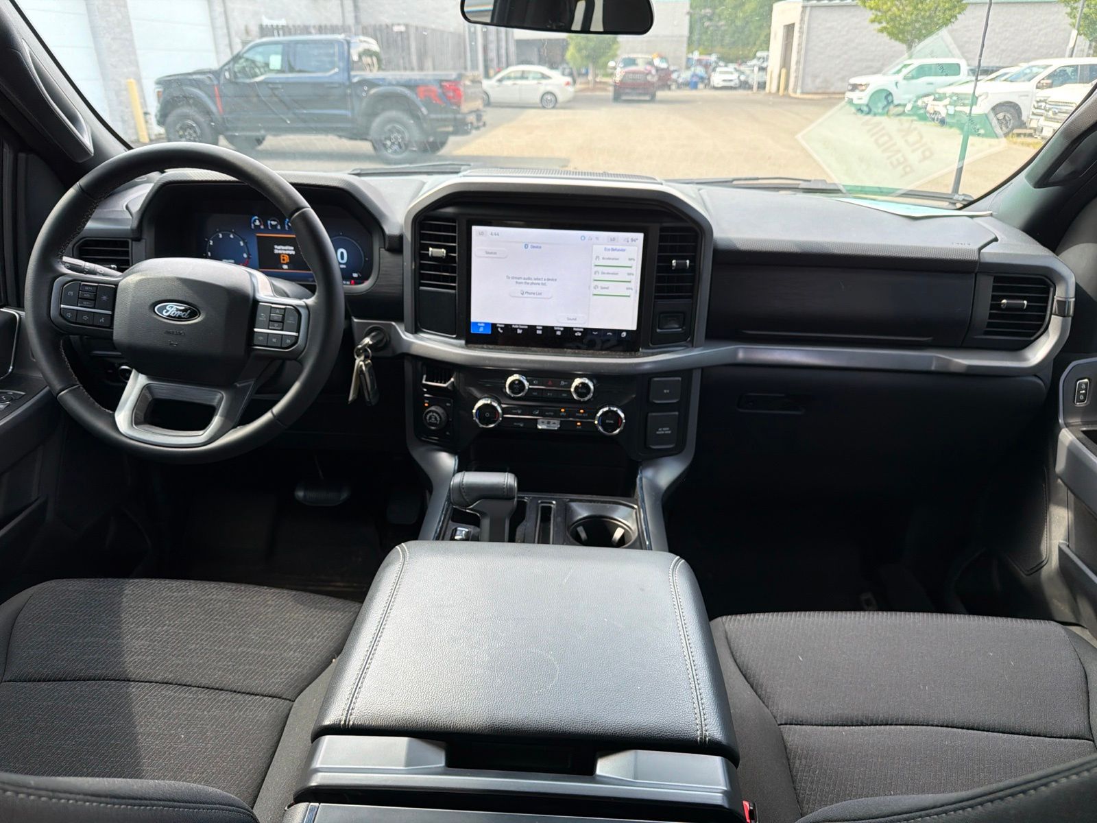Used 2025 Carbonized Gray Metallic Ford XLT image 28