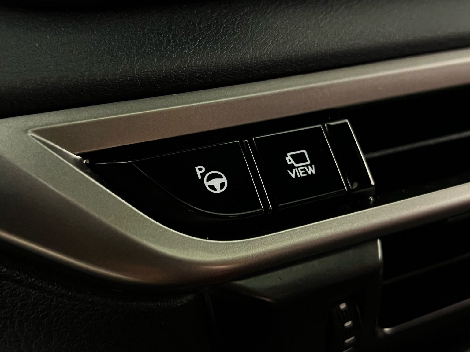 Thumbnail: 2024 Lexus RX - 24