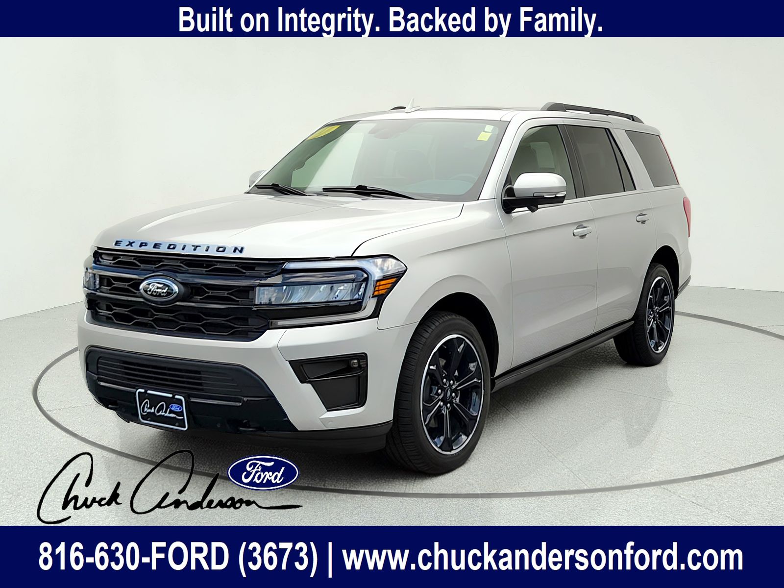 Silver Metallic 2023 Ford Expedition SUV / Crossover Four-Wheel Drive Automatic