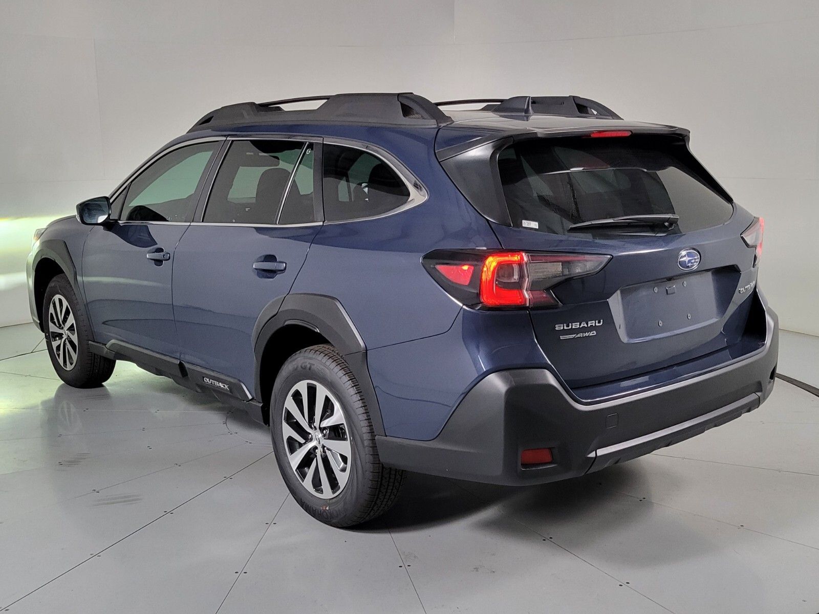 2025 Subaru Outback 2.5i 6