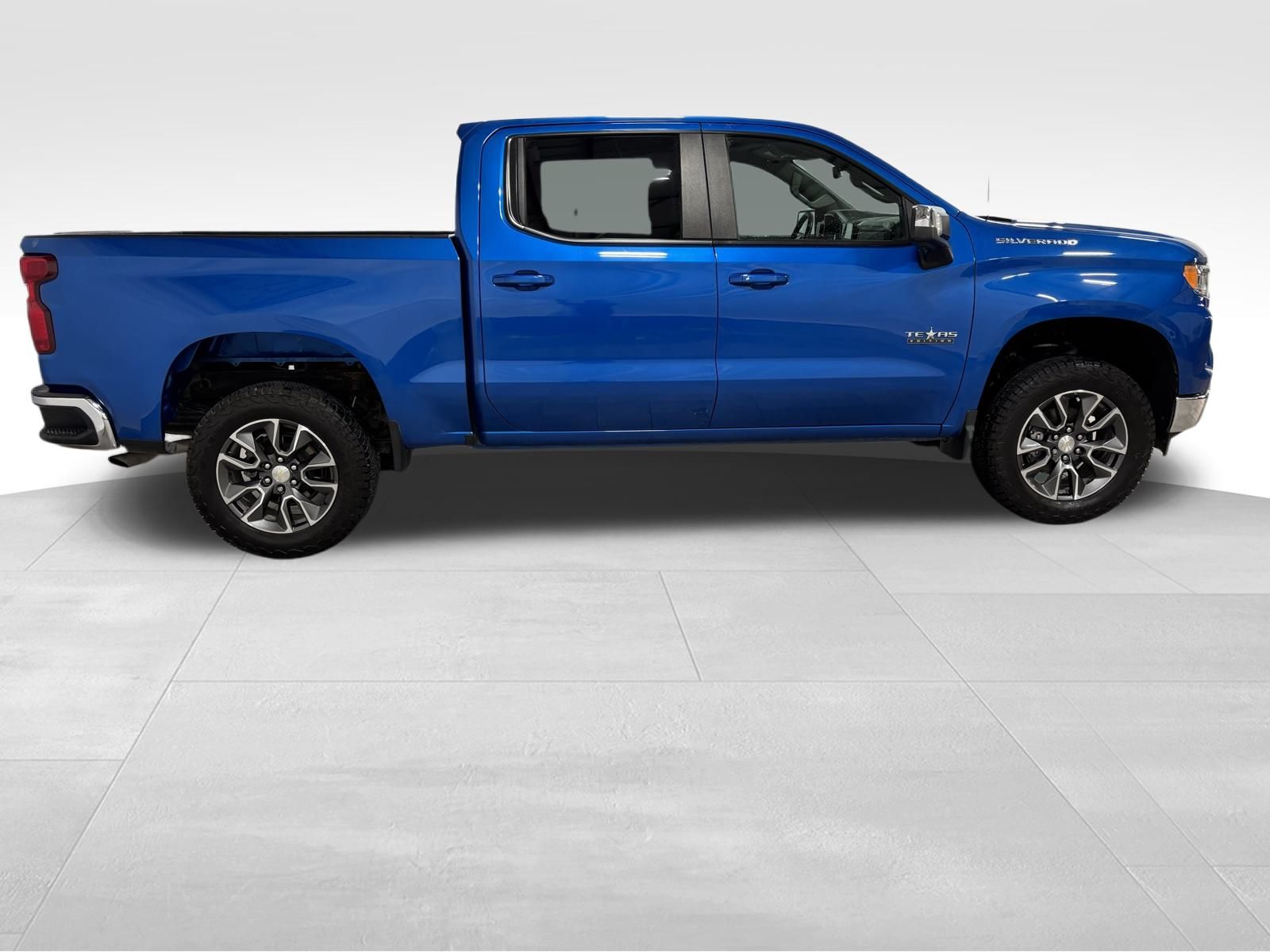 Used Car 2022 Chevrolet Silverado 1500  Lt For Sale Under $30,000 In Austin, Texas