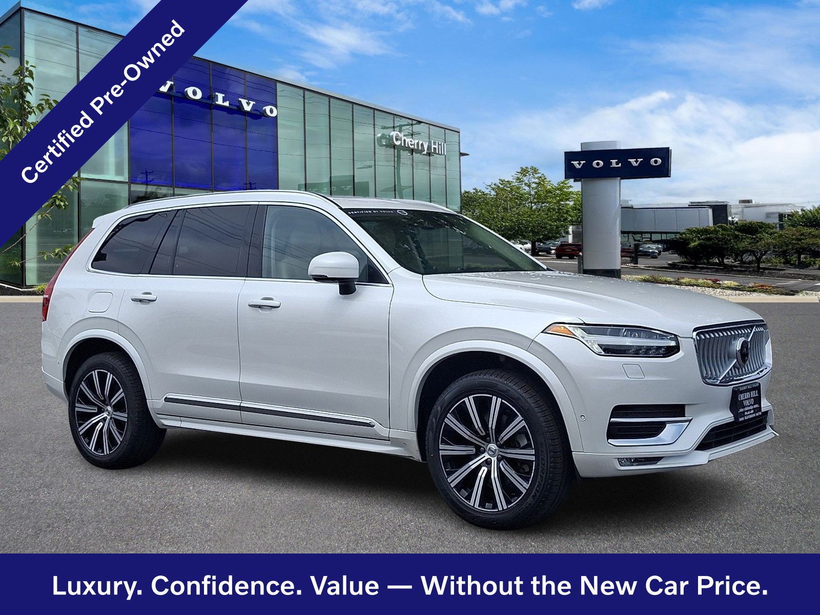 Crystal White Pearl 2025 Volvo XC90 SUV / Crossover All-Wheel Drive Automatic