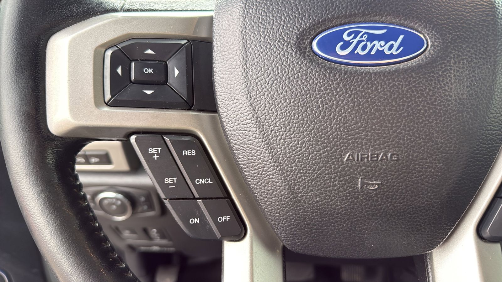 Used Car 2020 Ford F-350sd  Lariat For Sale Under $50,000 In Austin, Texas