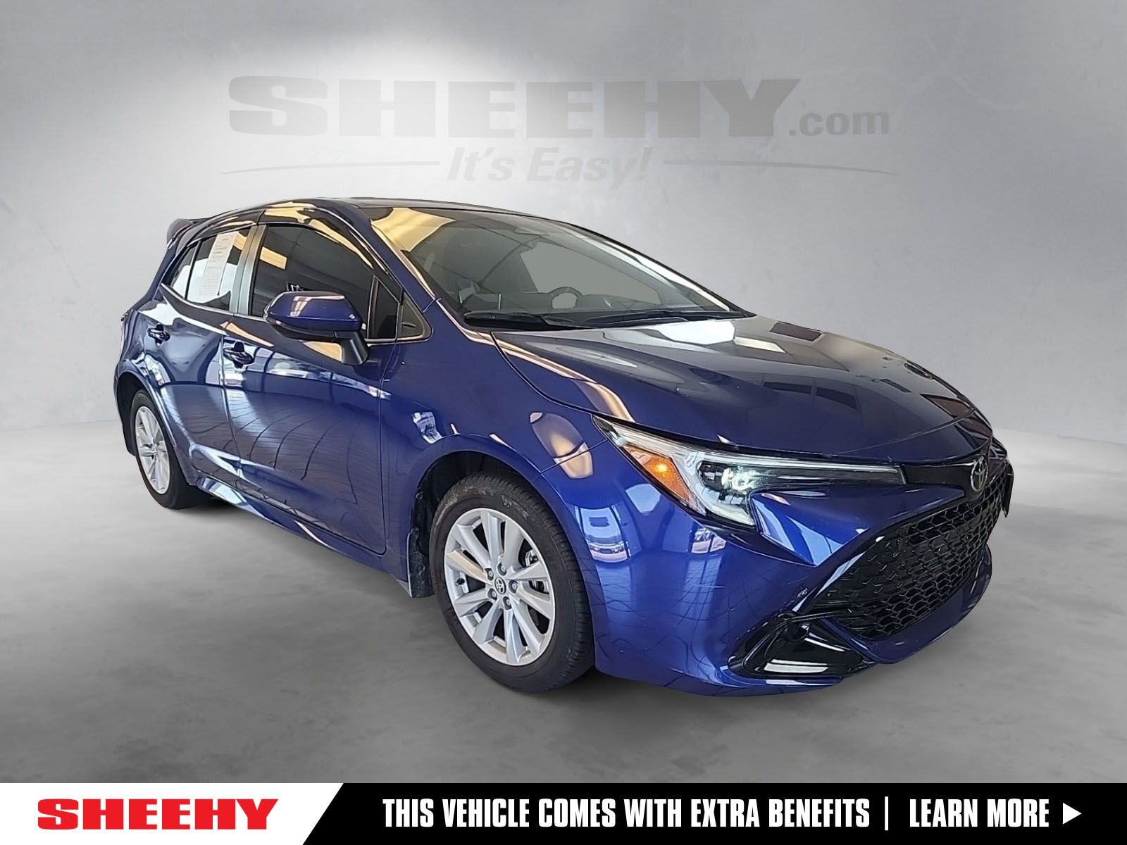 Blue Crush Metallic/Midnight Black Metallic 2024 Toyota Corolla Hatchback Hatchback Front-Wheel Drive Continuously Variable Transmission