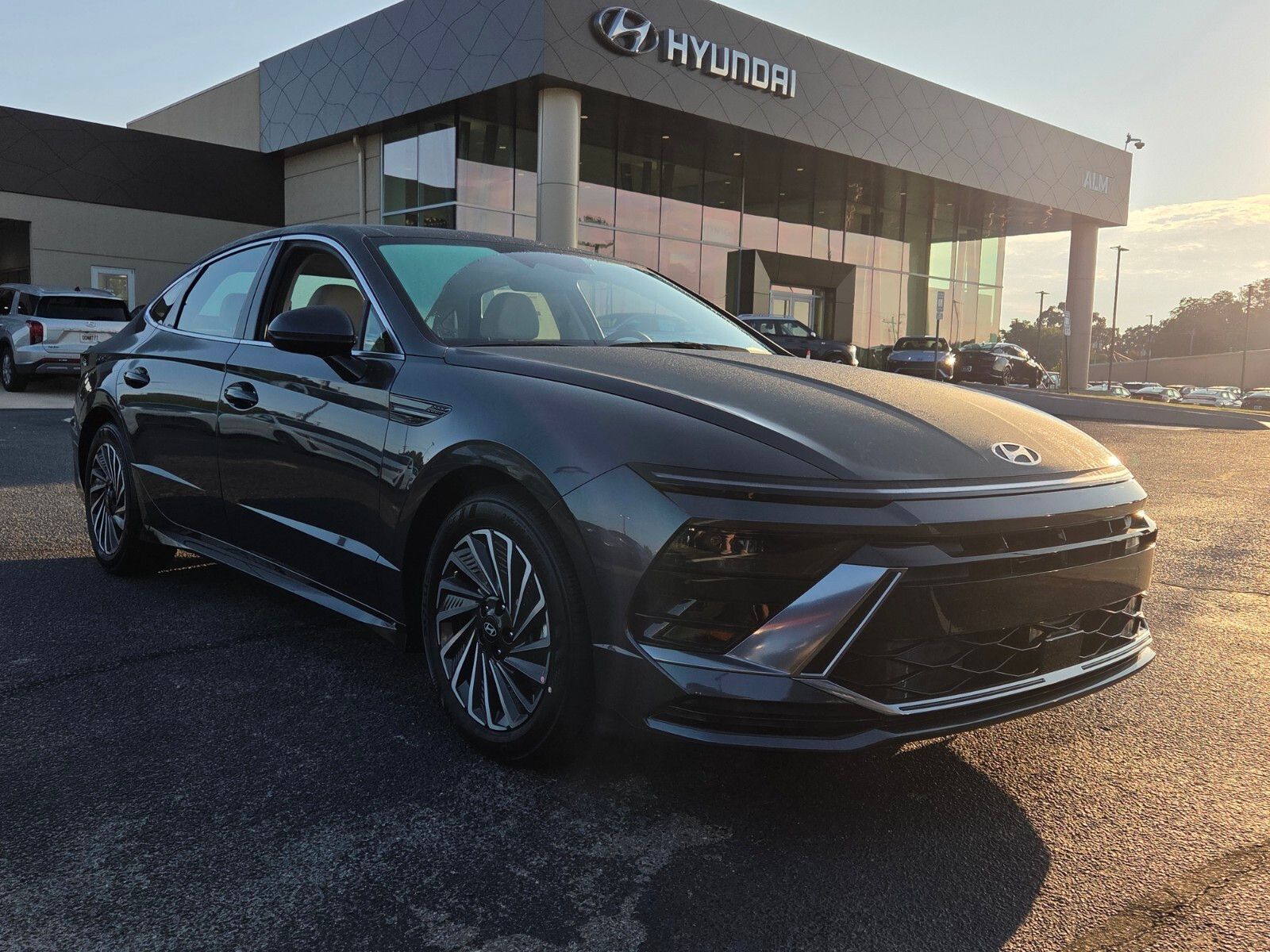 2026 Hyundai SONATA HYBRID SEL