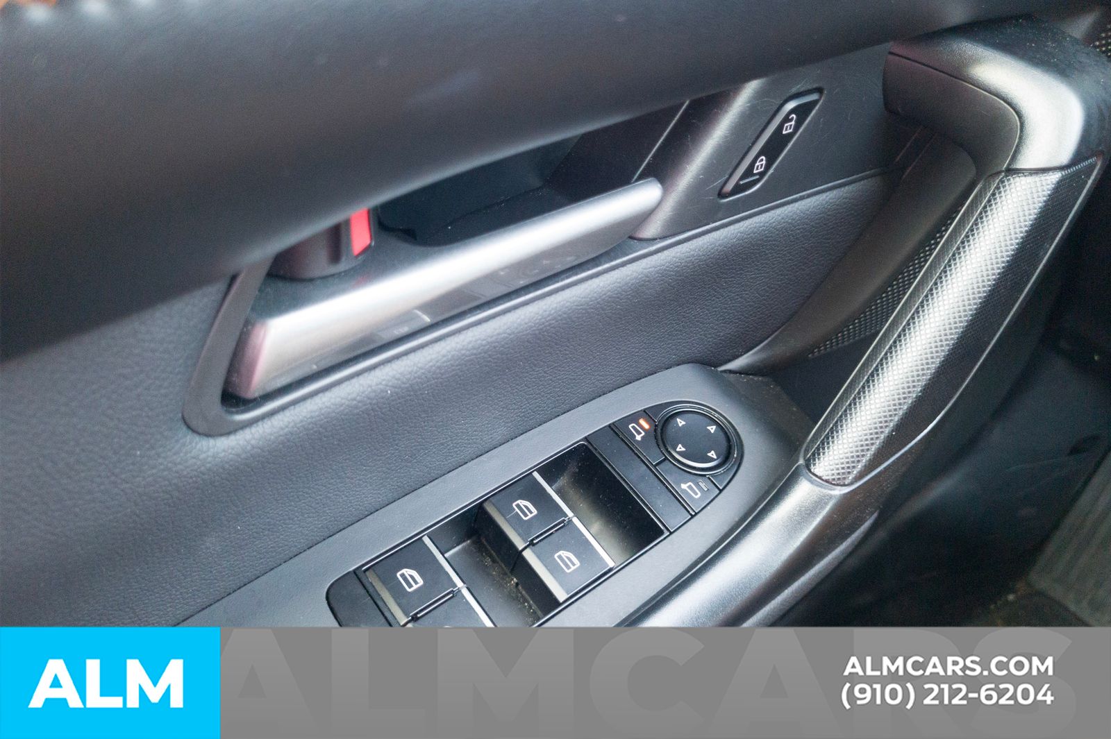 Used 2025 Gray Metallic Mazda Premium image 18