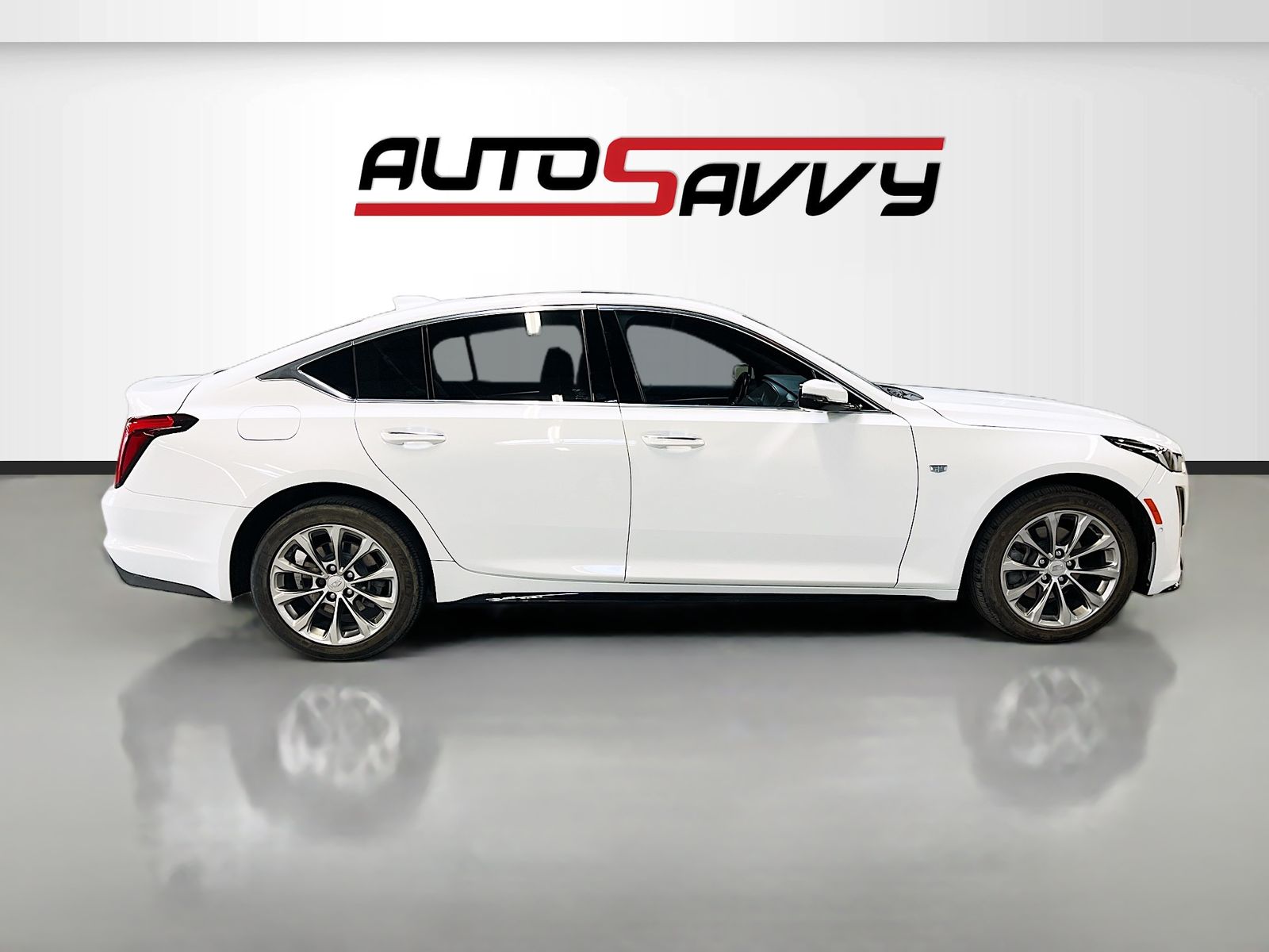 Used 2023 White Cadillac Premium Luxury image 8