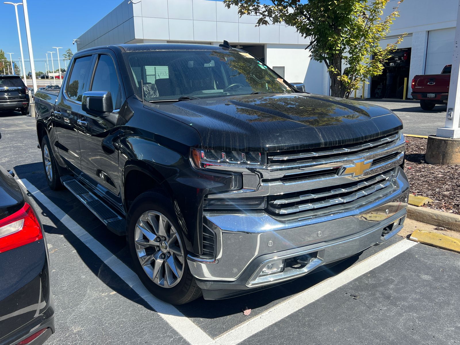 2019 Chevrolet Silverado 1500 LTZ 3