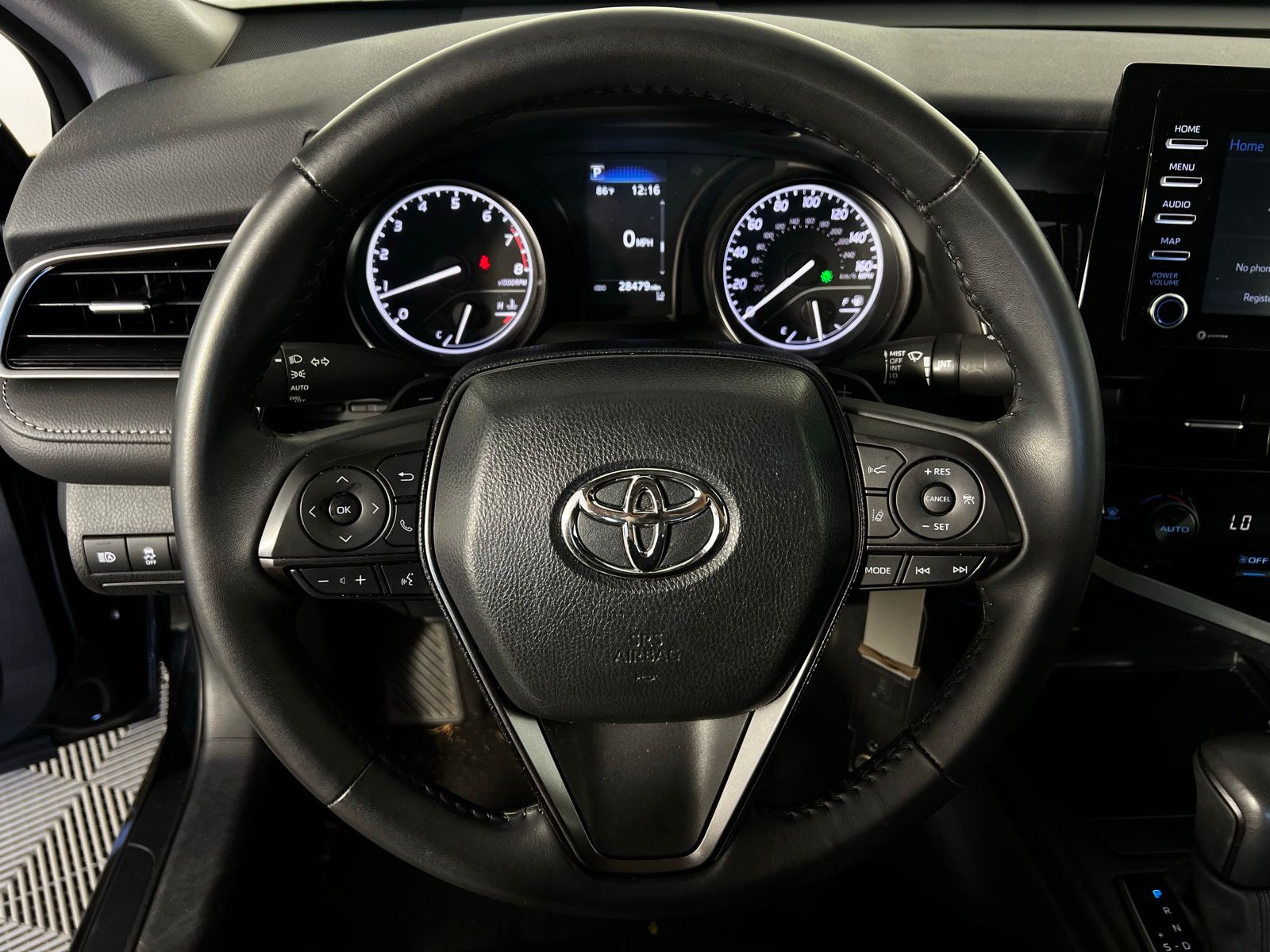 Thumbnail: 2024 Toyota Camry - 10