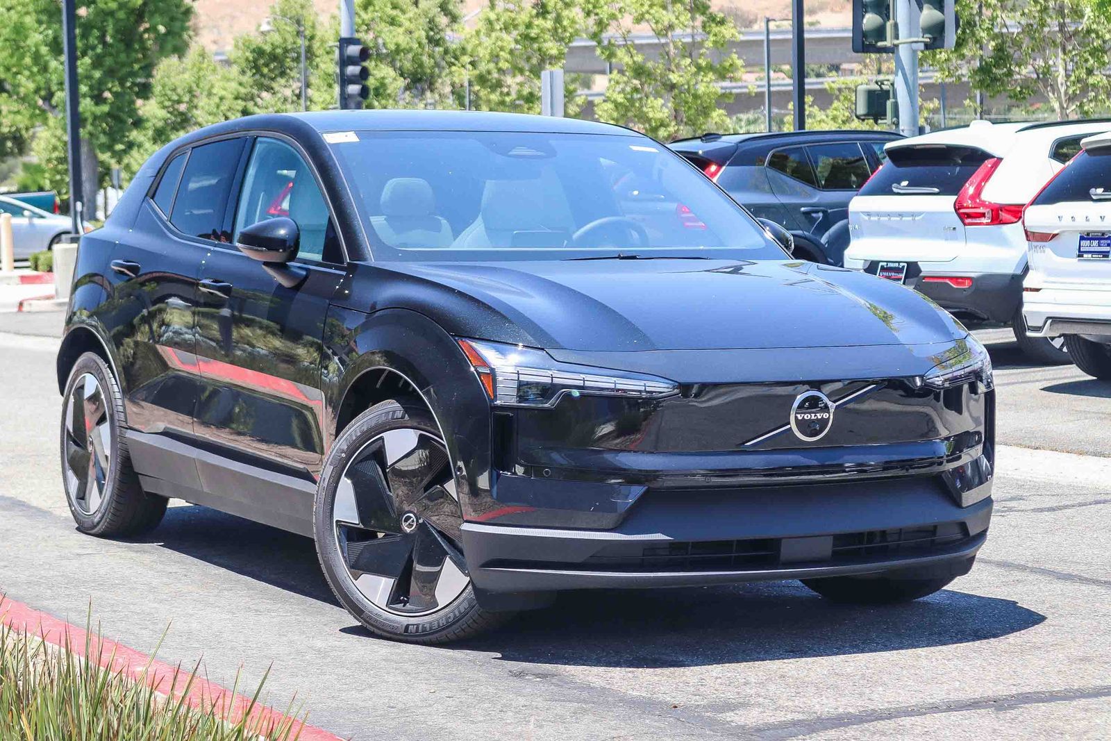 Onyx Black 2026 Volvo EX30 SUV / Crossover All-Wheel Drive 1-Speed Automatic