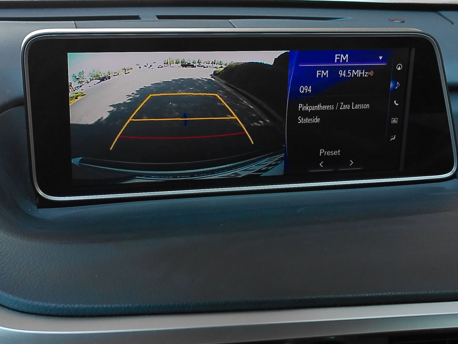 Used 2017 Silver Lexus 350 image 19
