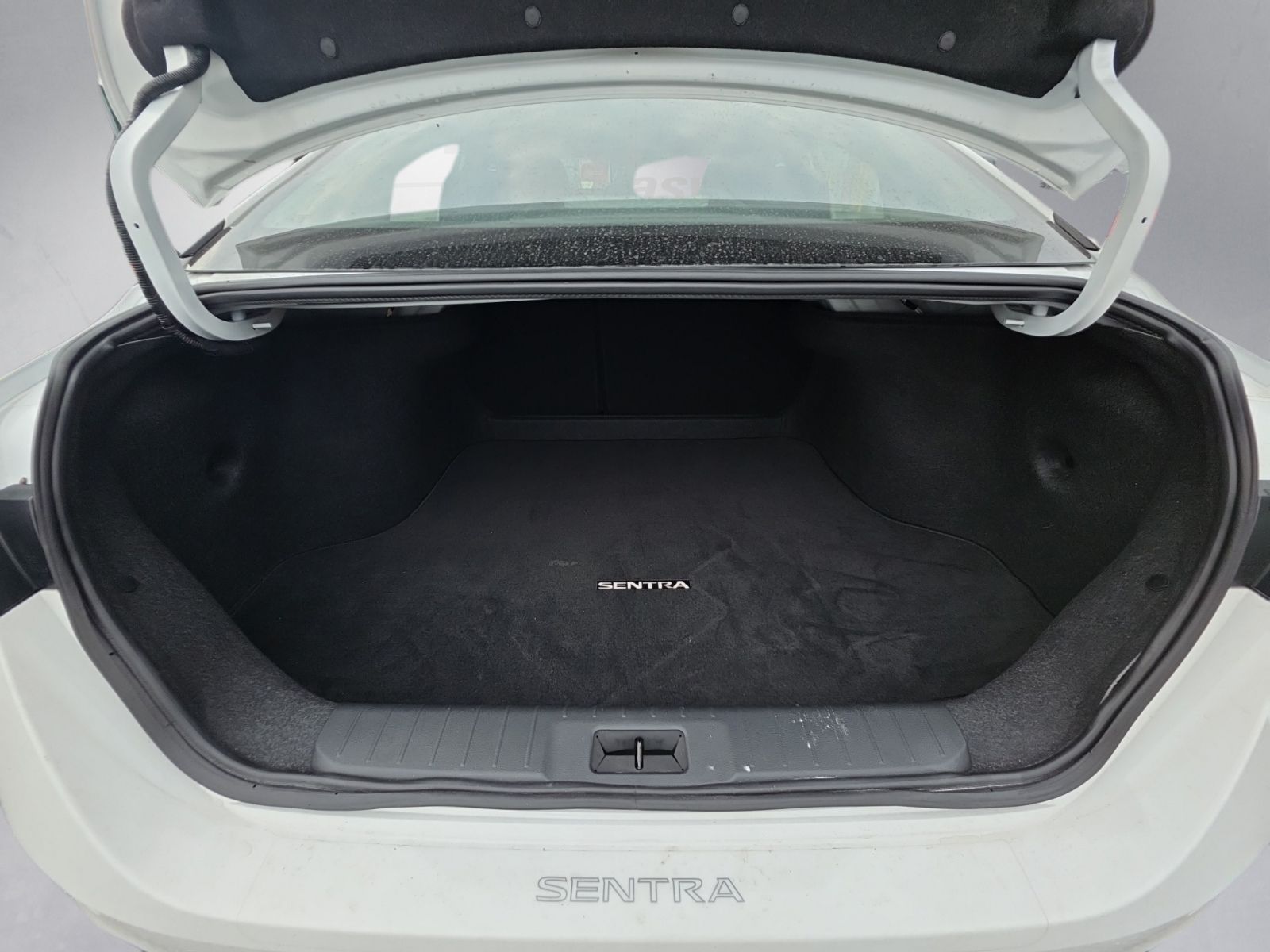 Used 2024 White Nissan SV image 24
