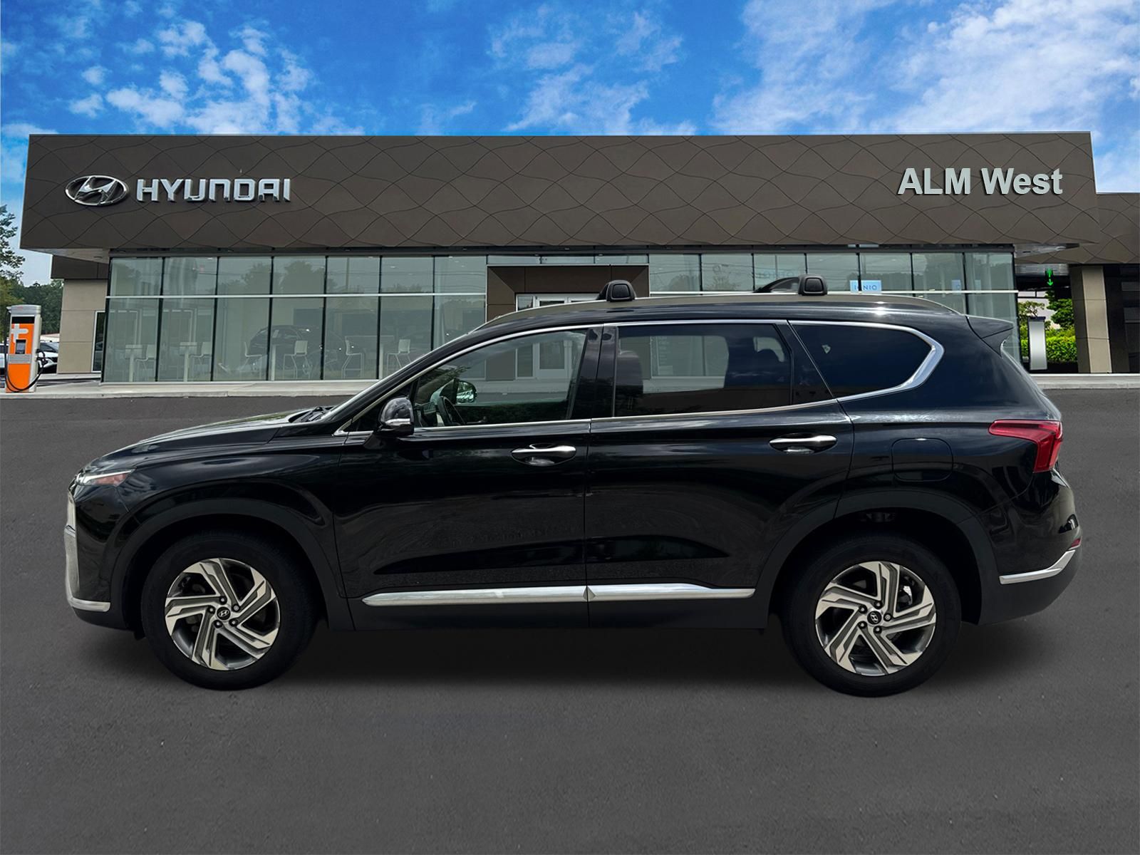 Used 2022 Black Hyundai SEL image 8
