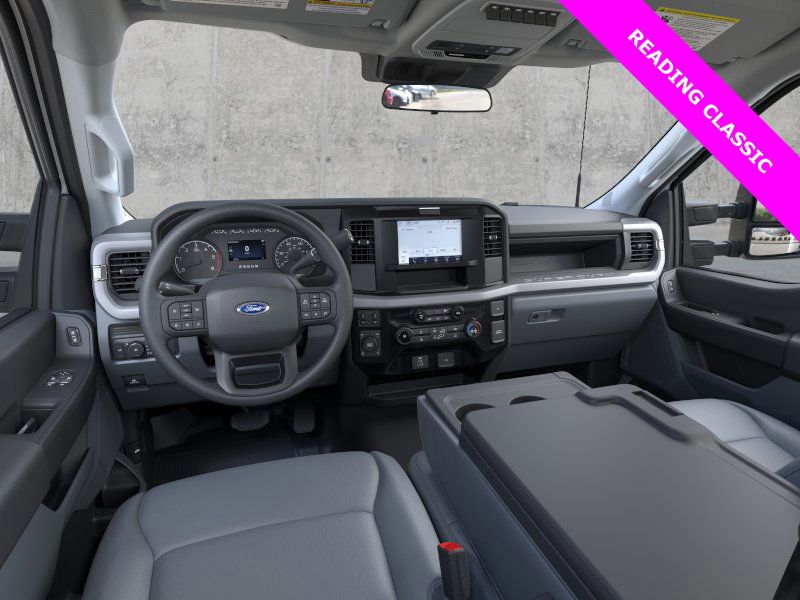 New 2025 Oxford White Ford XL image 9