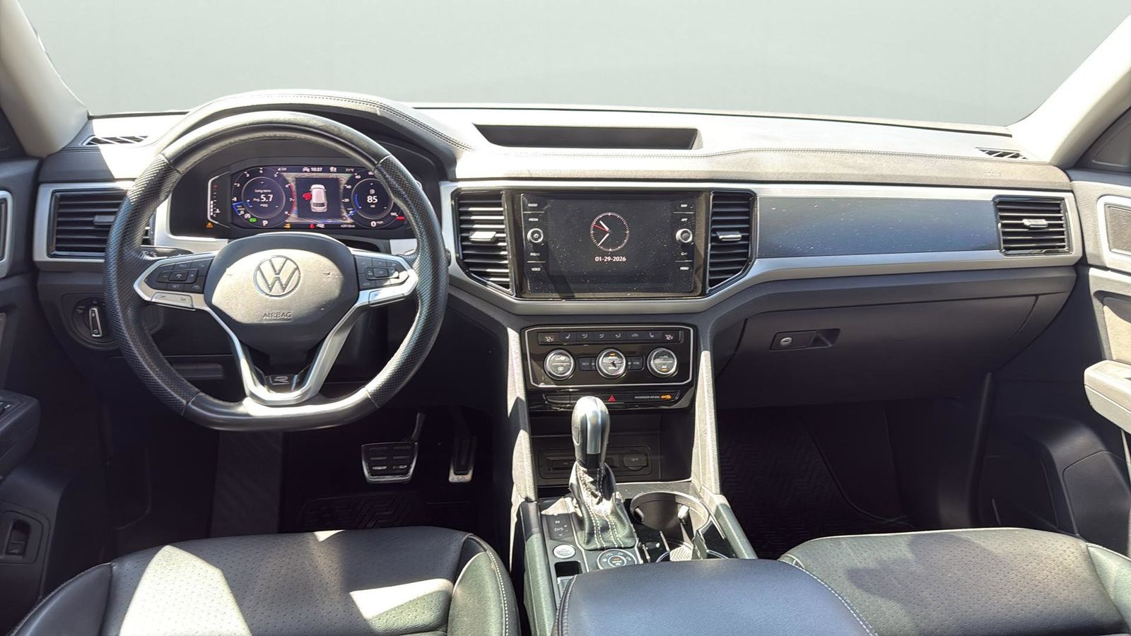 Used Car 2023 Volkswagen Atlas  3.6l V6 Sel R-line For Sale Under $35,000 In Austin, Texas