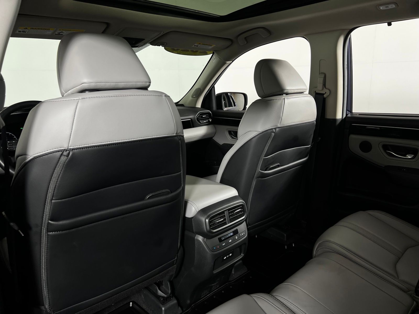 Thumbnail: 2025 Honda Pilot - 24