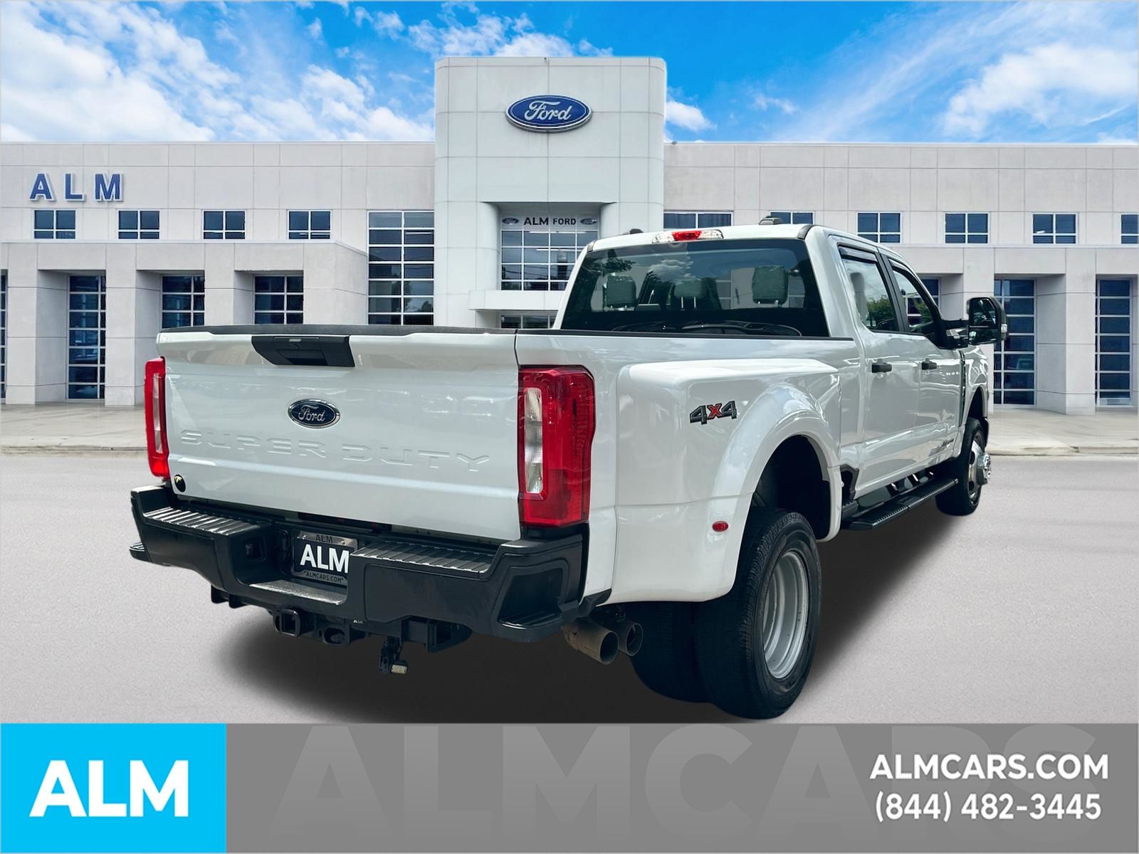 Used 2024 Oxford White Ford XL image 5