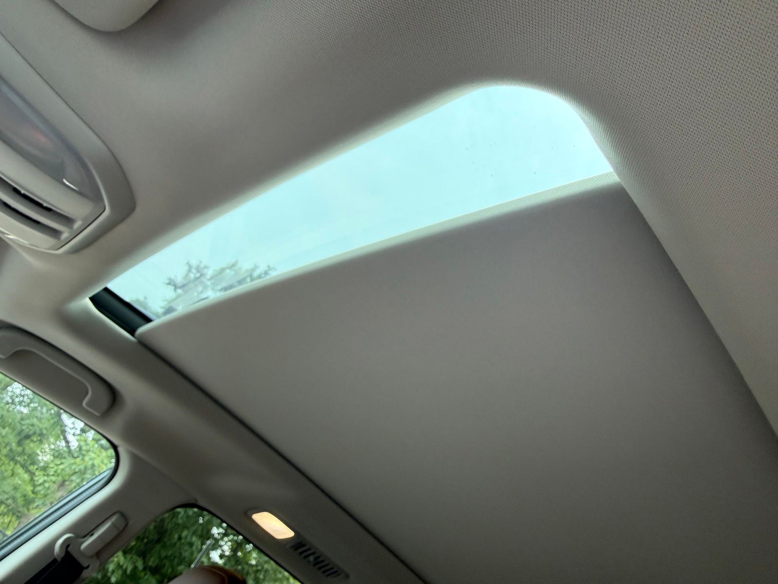 Used 2025  Subaru Touring image 10
