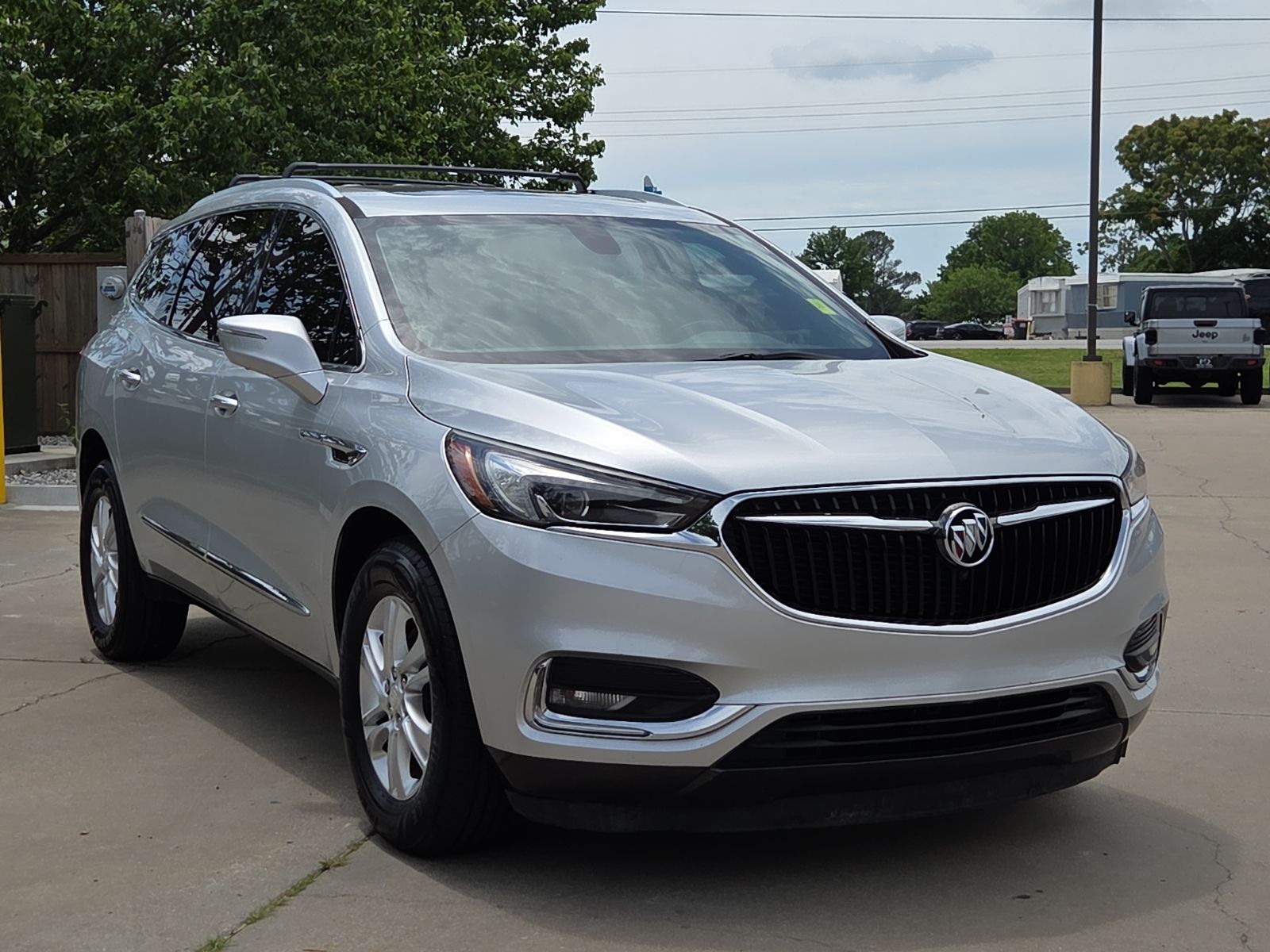 Quicksilver Metallic 2018 Buick Enclave Essence AWD SUV / Crossover Four-Wheel Drive 9-Speed Automatic