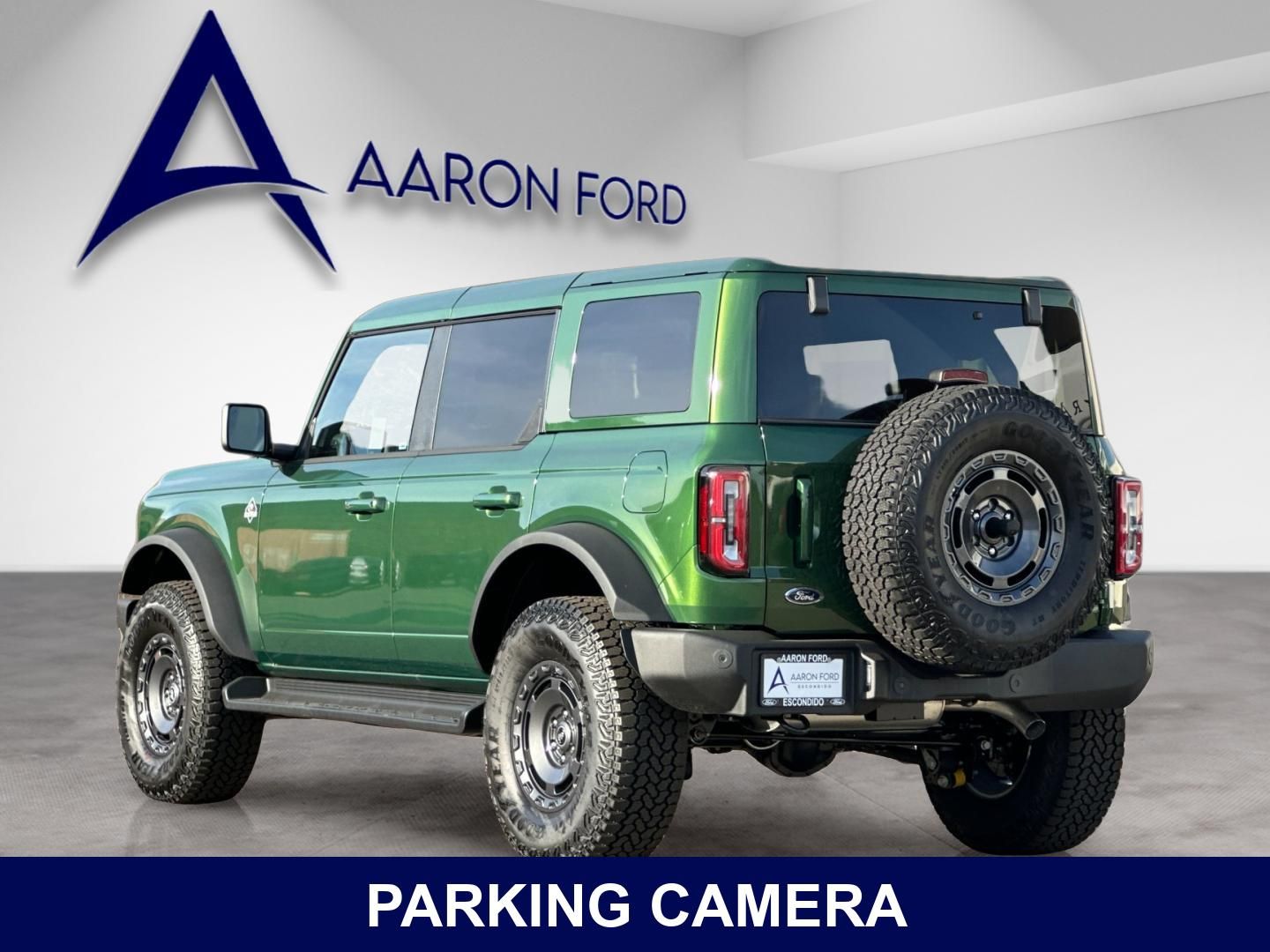 View vehicle photo 4