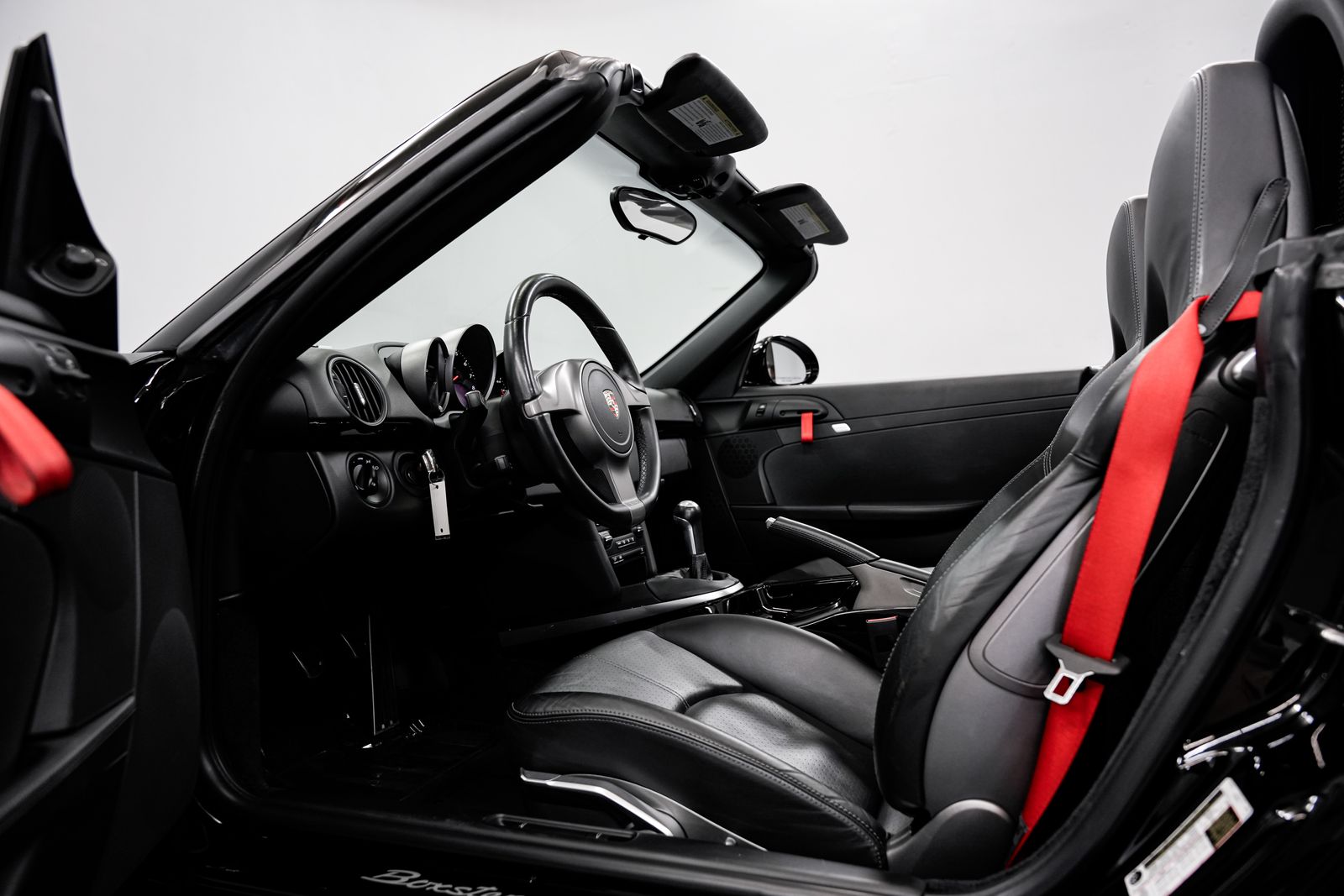 2011 Porsche Boxster Spyder — photo 17