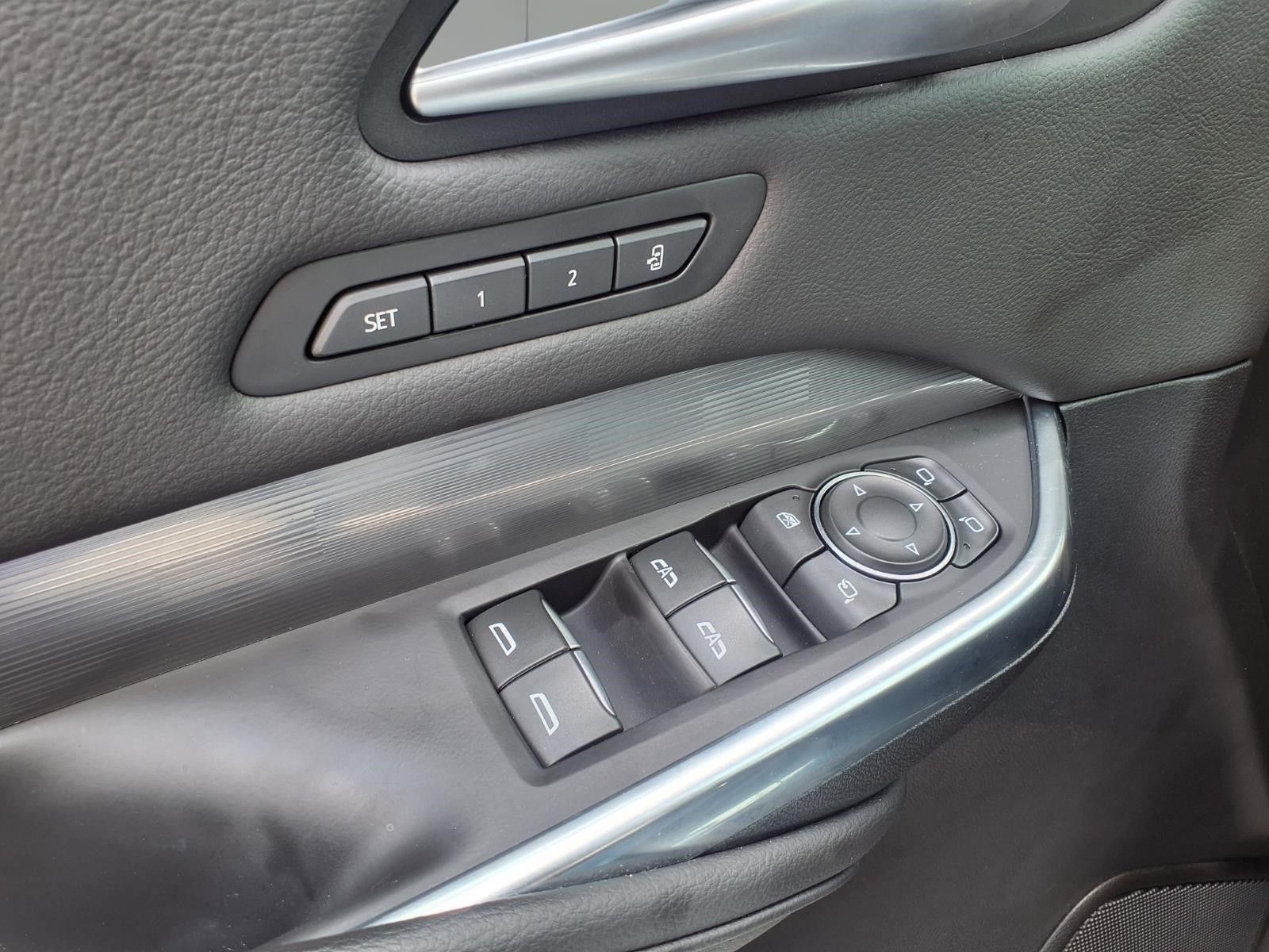 2024 Cadillac XT4 Premium Luxury Silver at Community Toyota