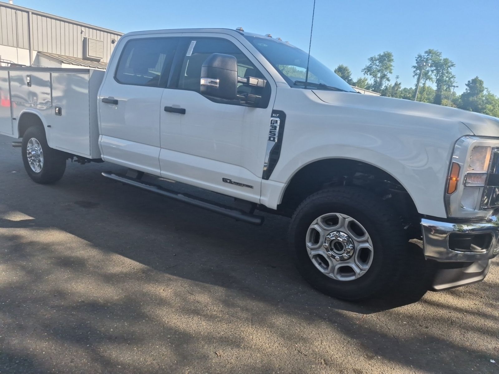 New 2026 Oxford White Ford XLT SERVICE BODY image 19