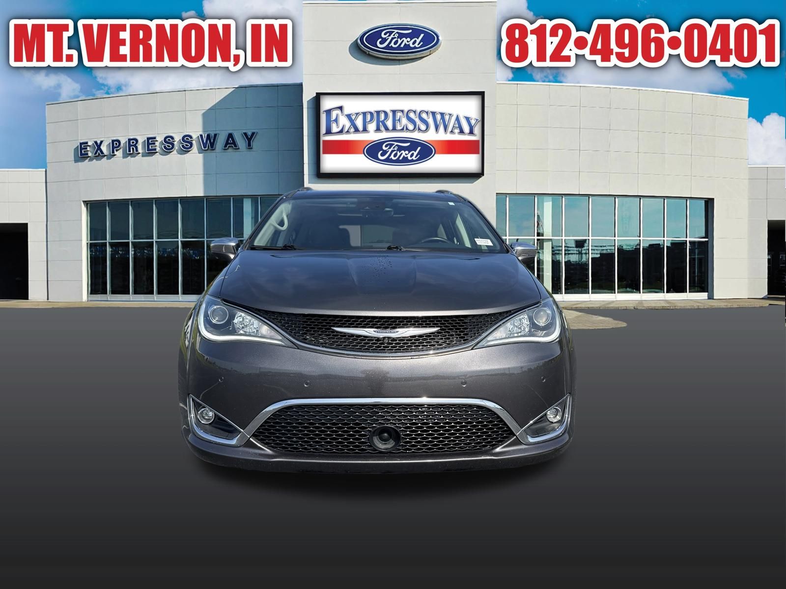 2019 Chrysler Pacifica image 3