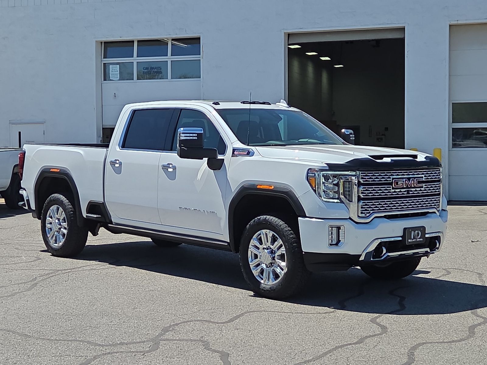 White Frost Tricoat 2021 GMC Sierra 3500HD Denali Crew Cab 4WD Pickup Truck Four-Wheel Drive Automatic