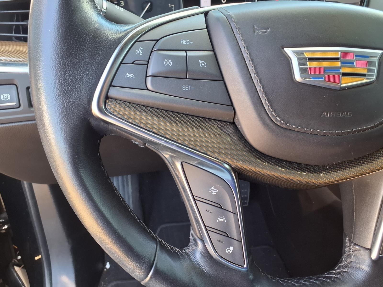 2022 Cadillac XT5 Premium Luxury Black at Bayway Cadillac of The Woodlands
