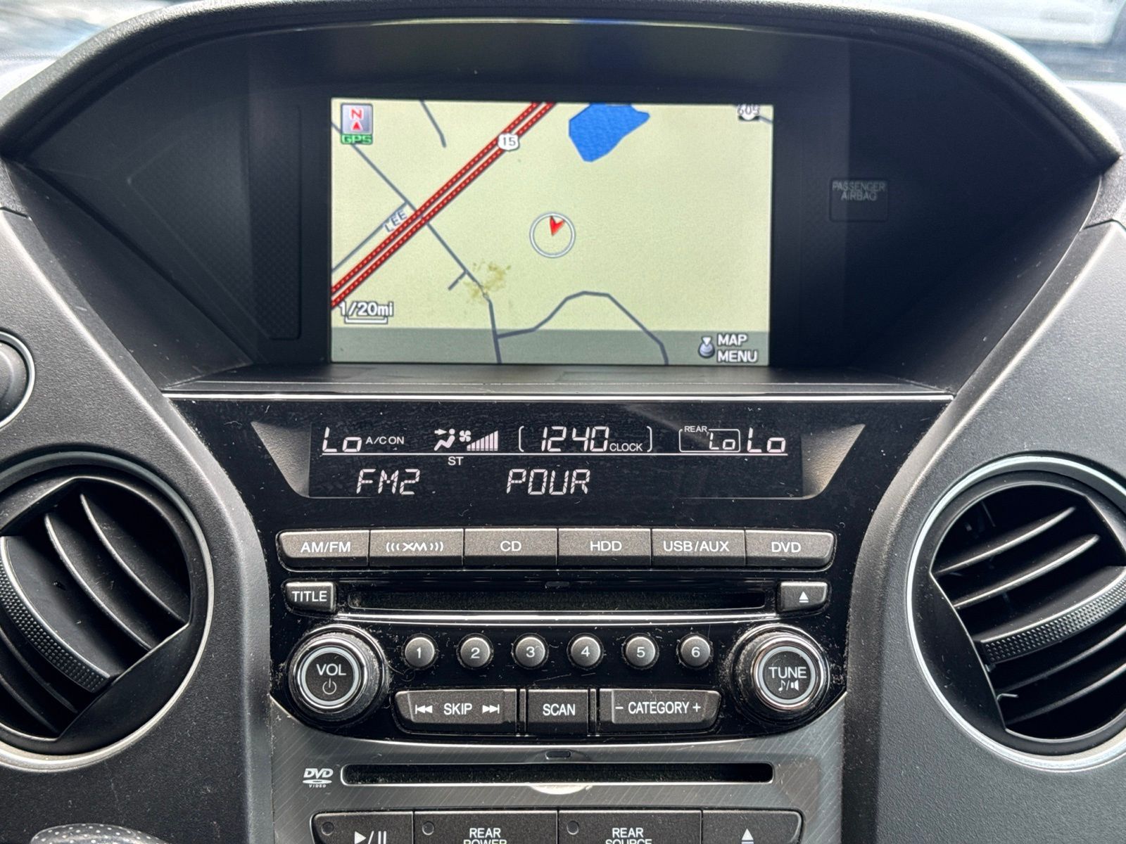 Used 2015 Modern Steel Metallic Honda Touring image 29