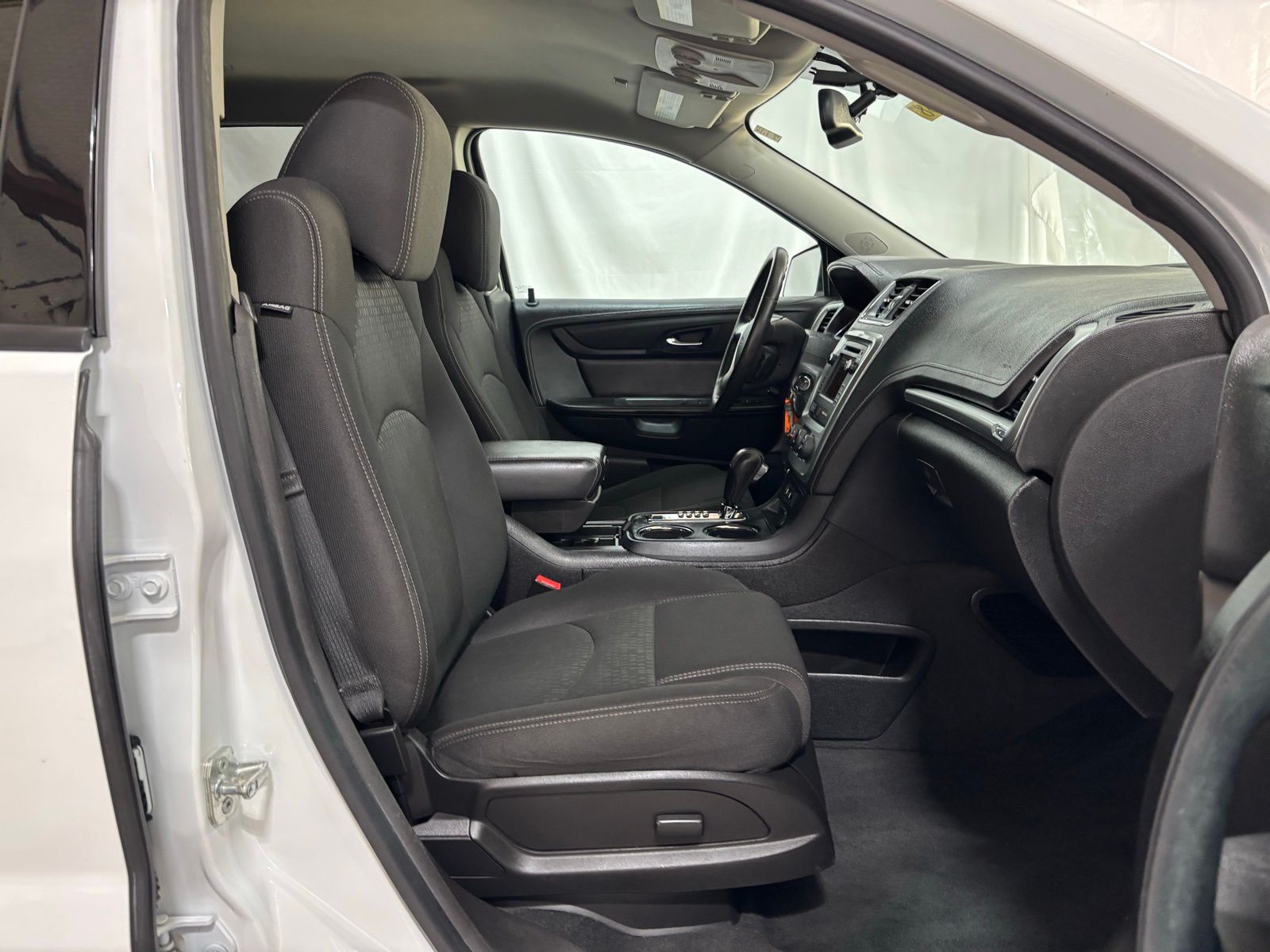 Used Car 2016 Gmc Acadia  Sle-2 For Sale Under $12,000 In Austin, Texas