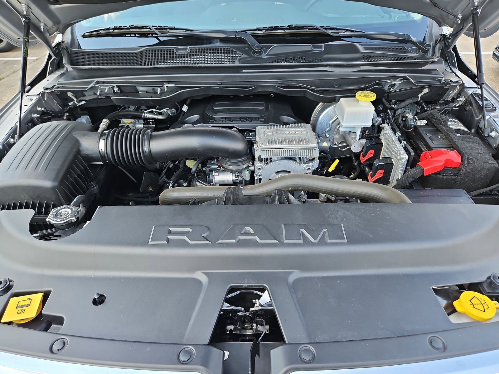 2022 Ram 1500 Laramie - 9