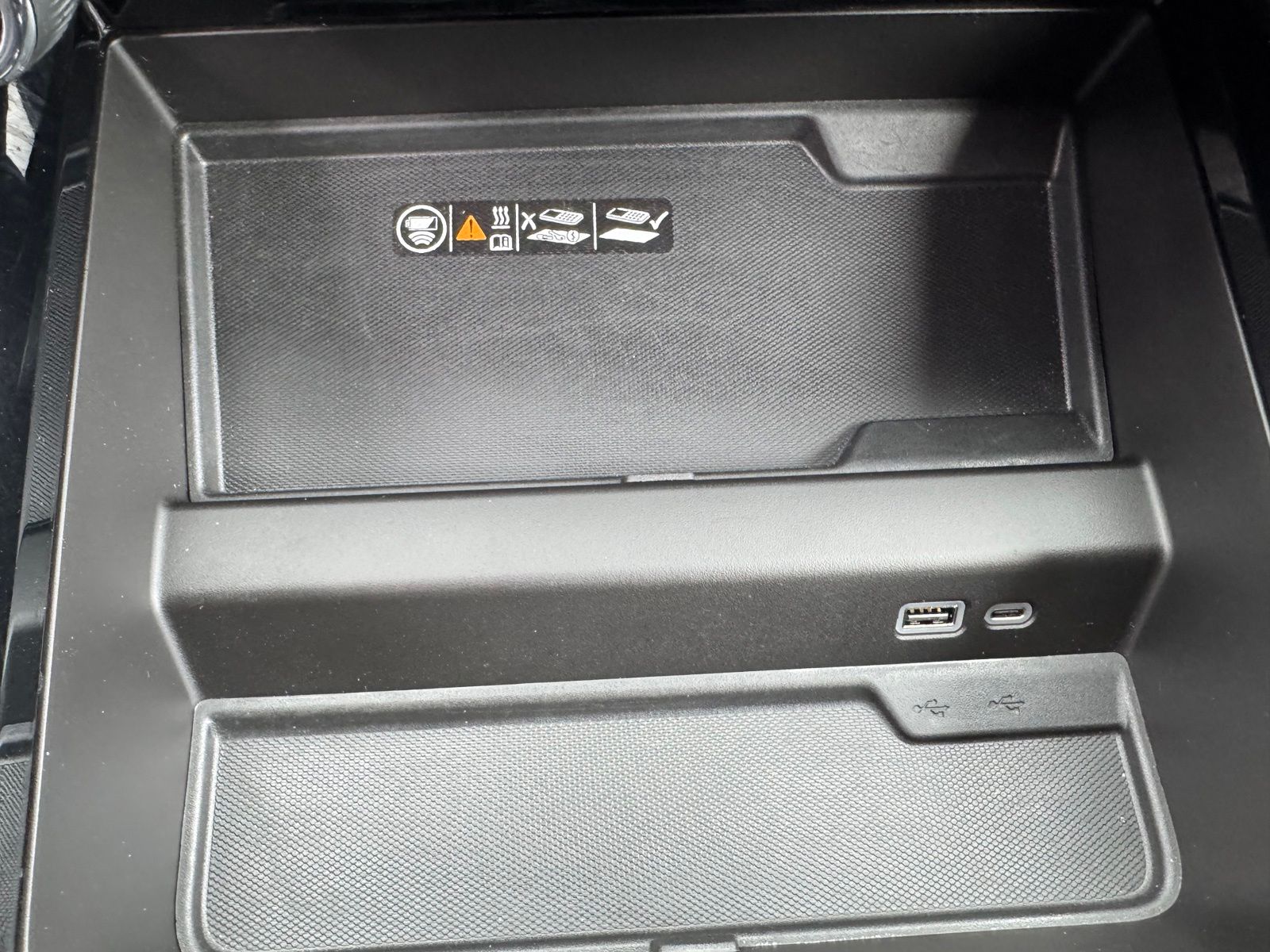 Used 2025 Chevrolet Suburban SUV