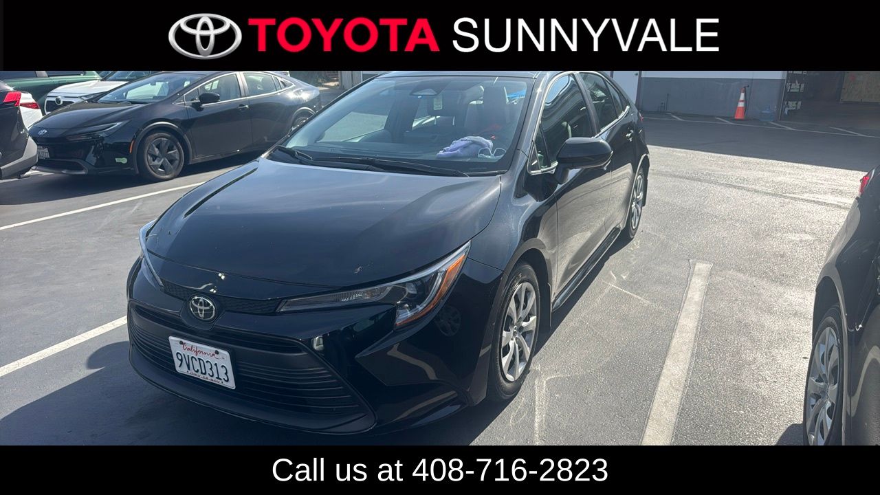 2025 Toyota Corolla LE CVT's photo